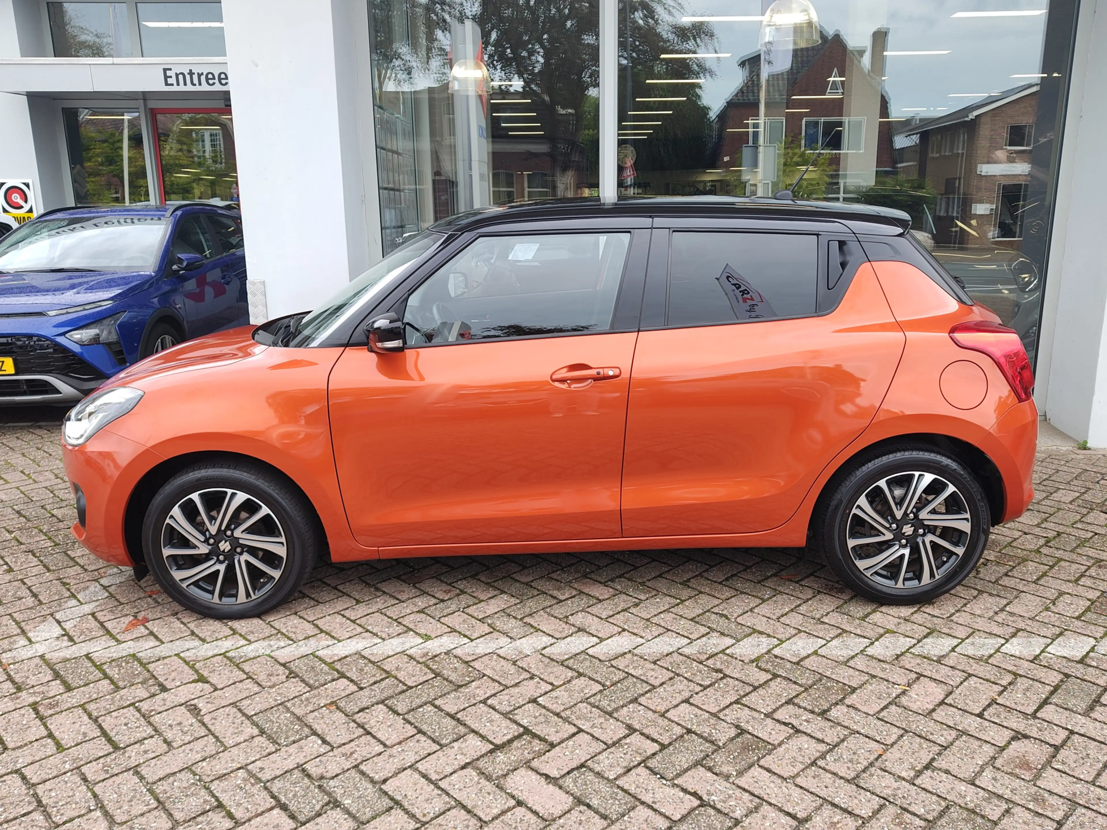 Suzuki Swift 1.2 STYLE SMART HYBRID Clima | Keyless | Adaptive — photo 2