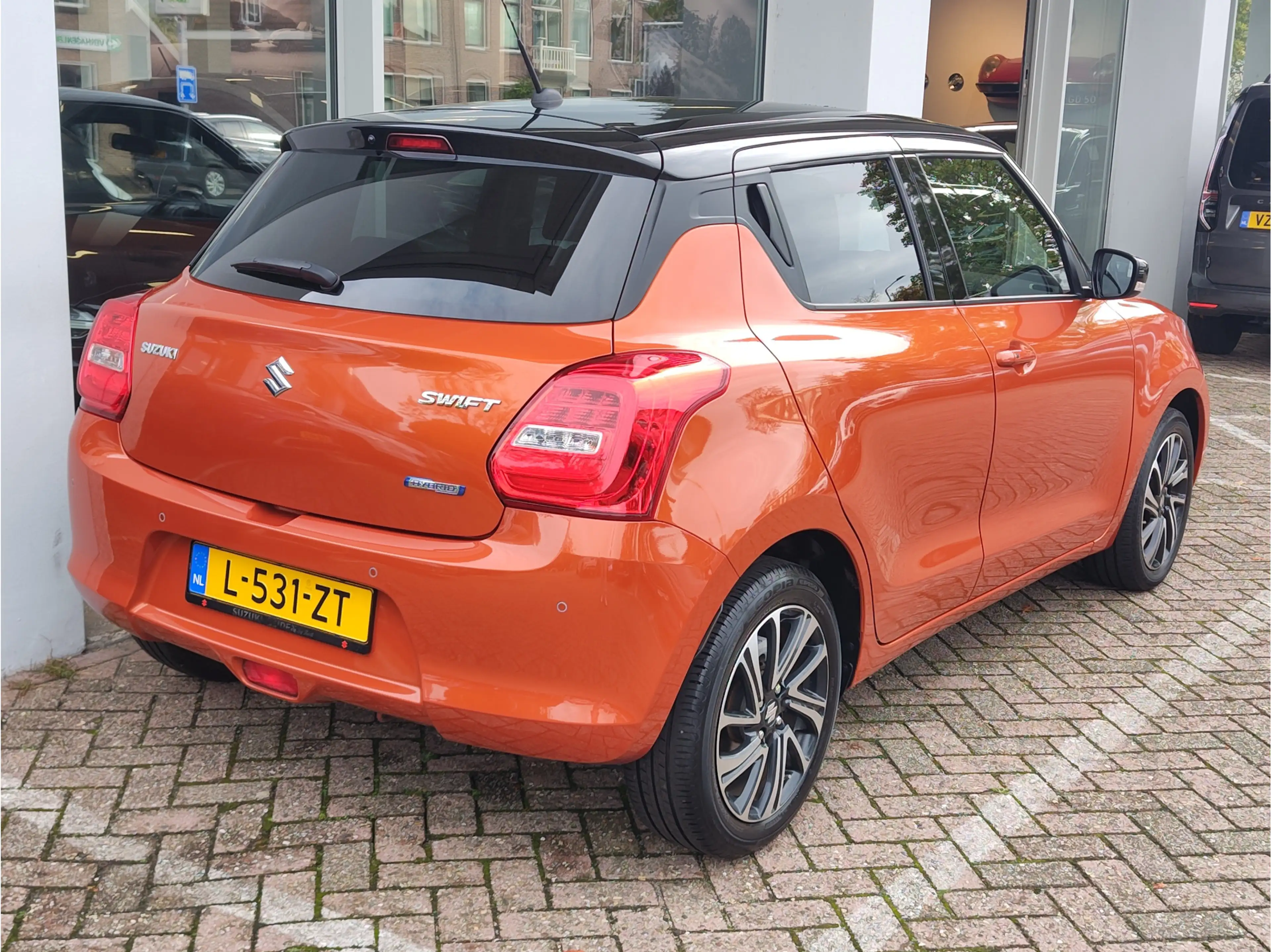 Suzuki Swift 1.2 STYLE SMART HYBRID Clima | Keyless | Adaptive — photo 5
