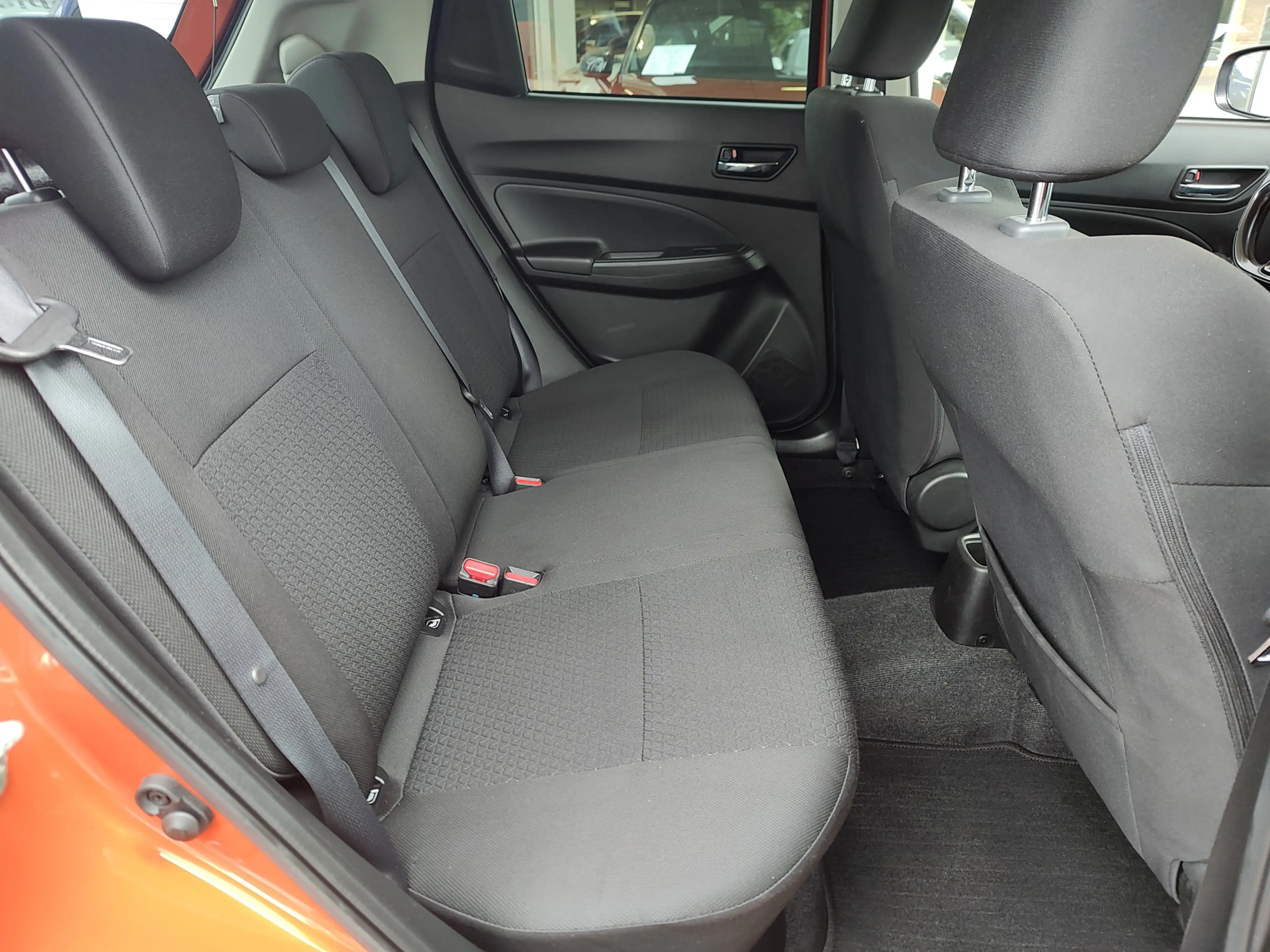Suzuki Swift 1.2 STYLE SMART HYBRID Clima | Keyless | Adaptive — photo 10