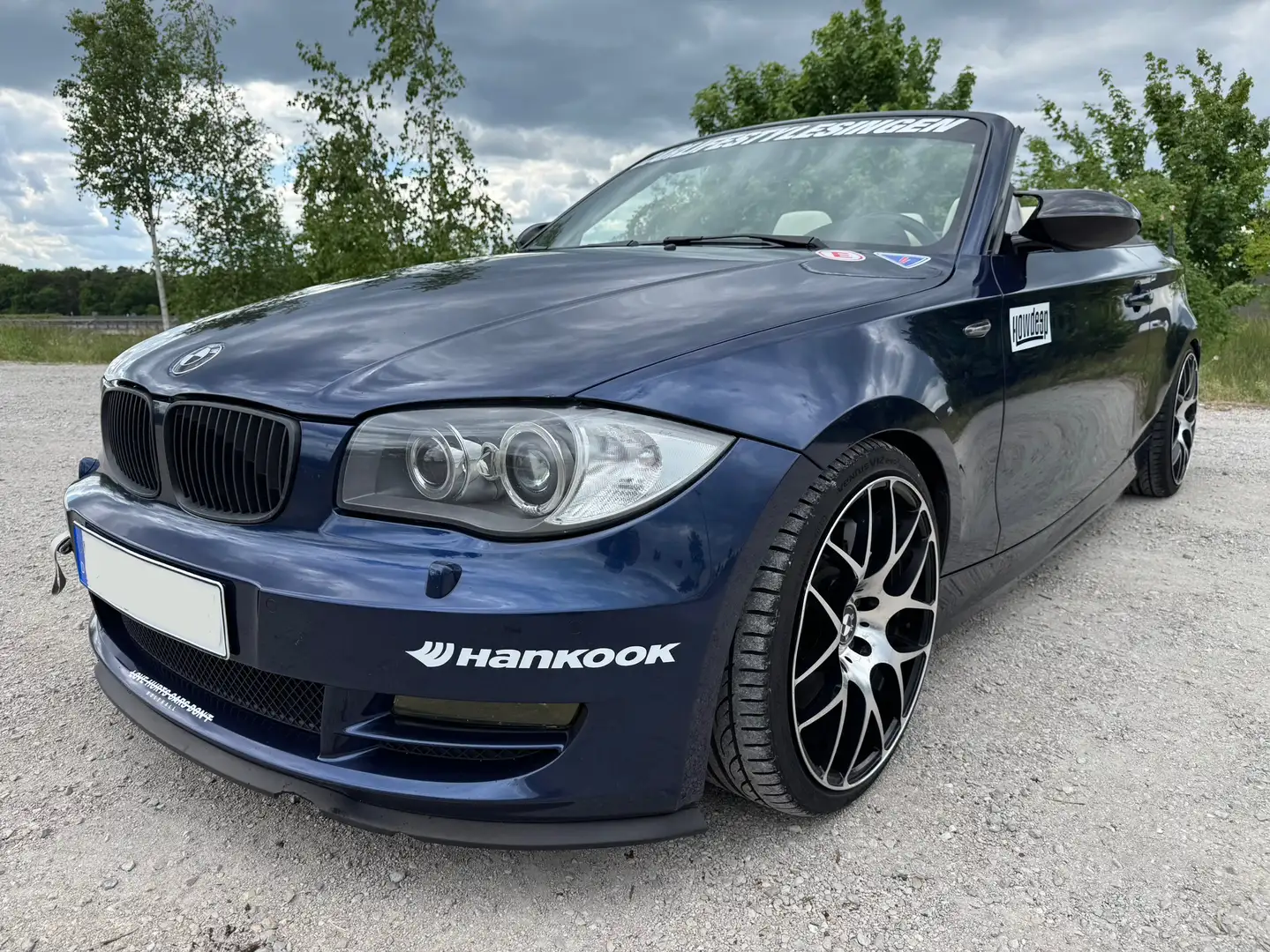BMW 118 1er 118d e88 Cabrio SHZ, PDC, Leder, Navi, Temp Blau - 1