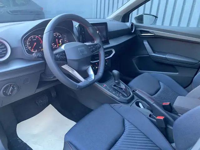 SEAT Arona view 10