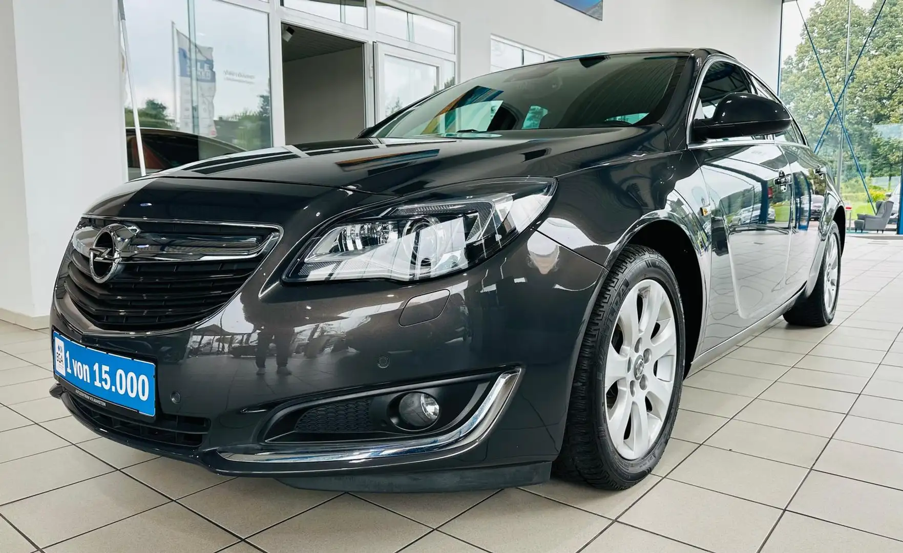 Opel Insignia 1.4 16V Turbo SHZ KAM XENON PDC vo+hi Silber - 1
