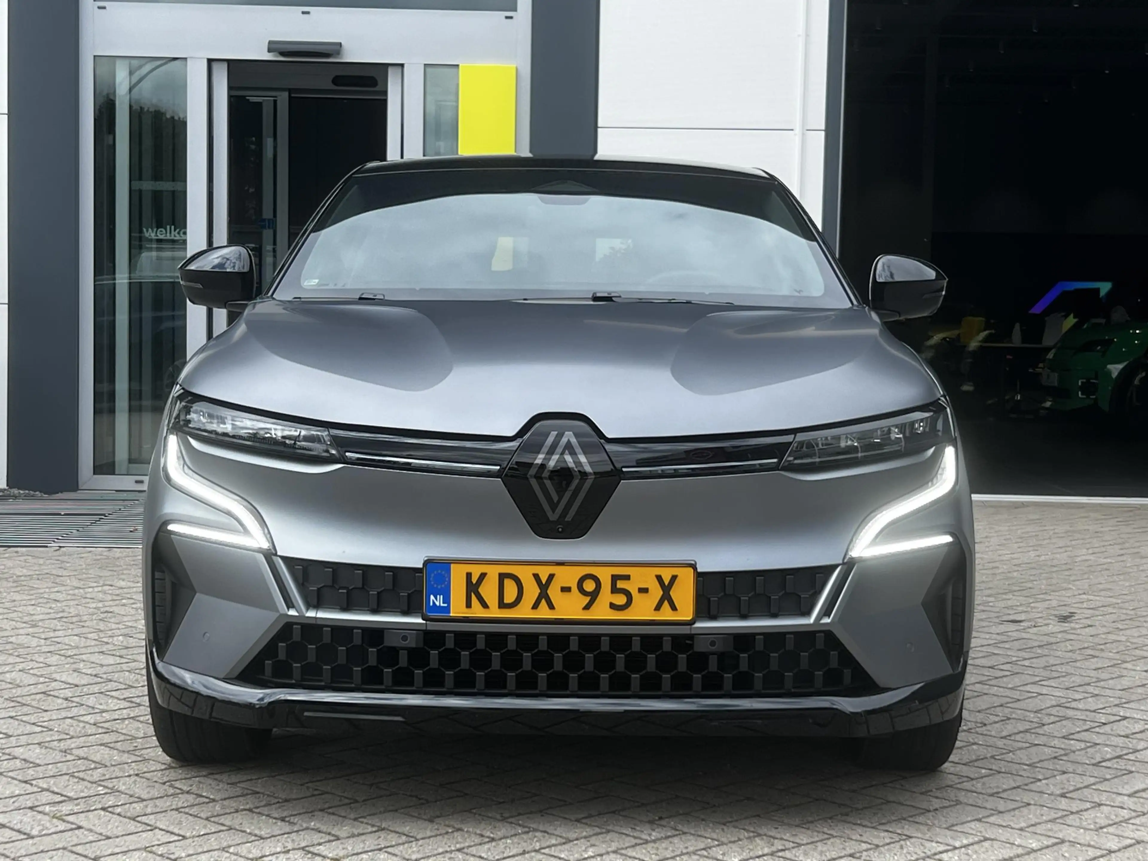 Renault Megane E-Tech Comfort Range Iconic 60 kWh | Esprit Alpine 220 pk — photo 20