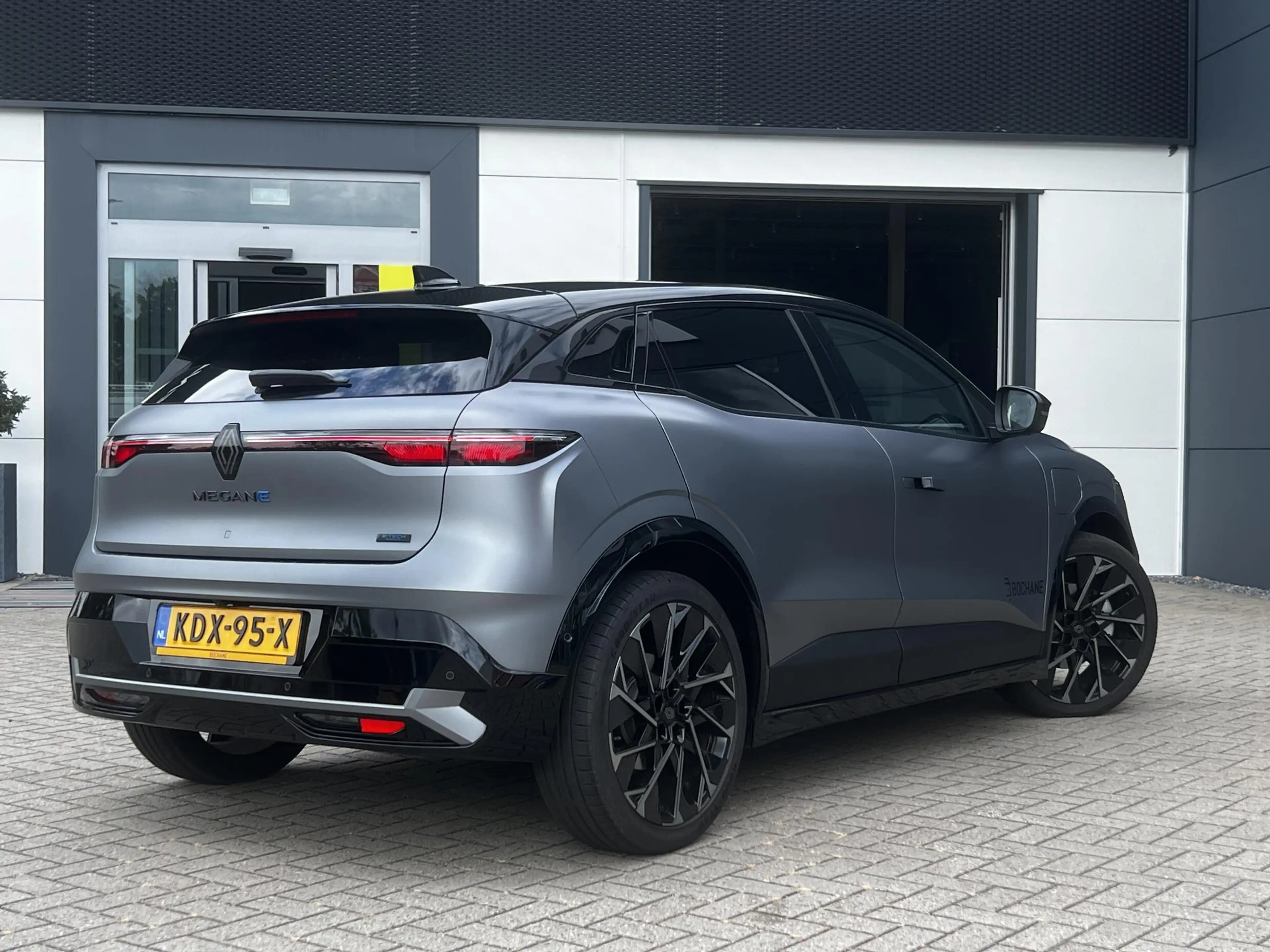 Renault Megane E-Tech Comfort Range Iconic 60 kWh | Esprit Alpine 220 pk — photo 2