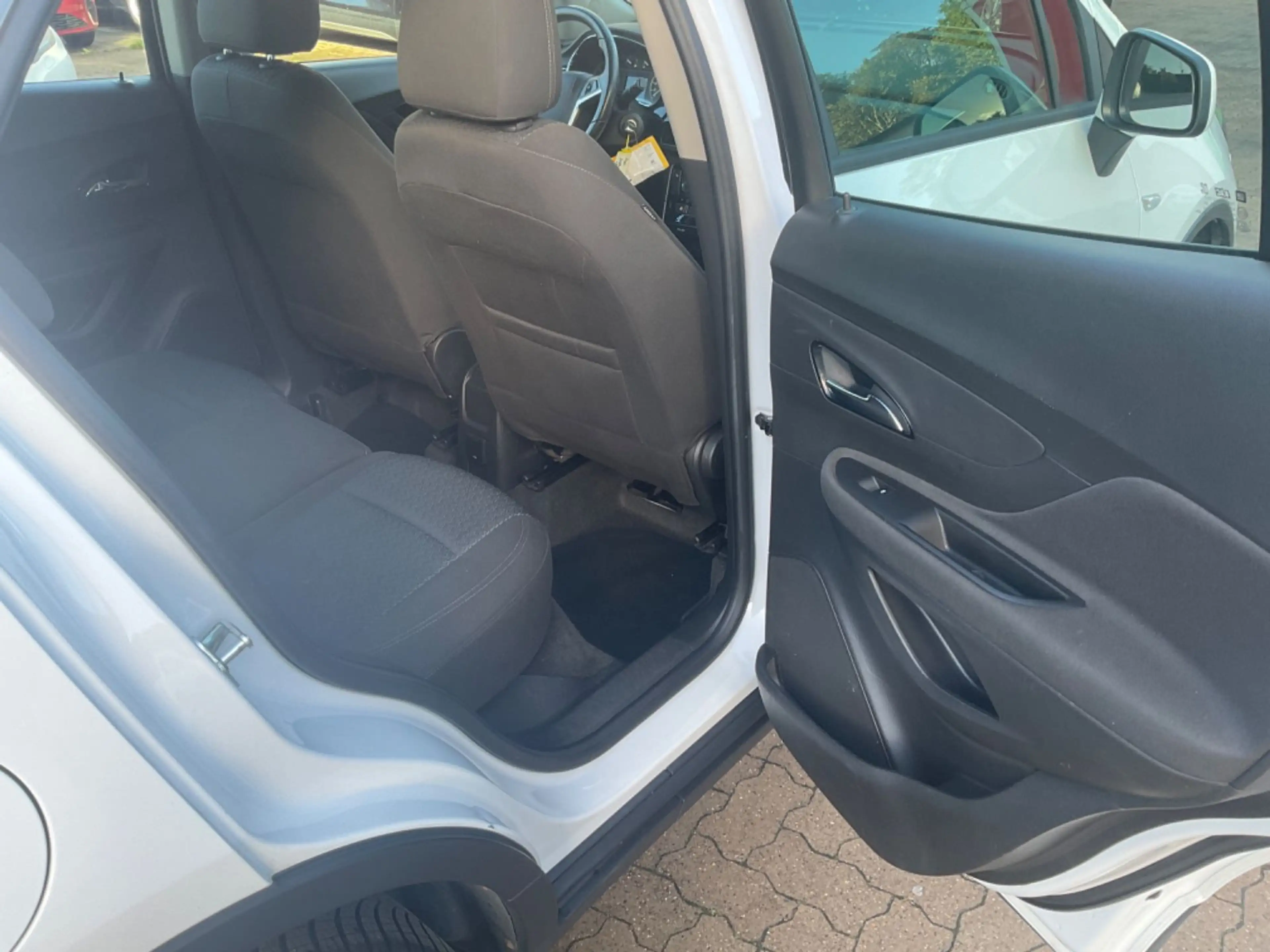 Opel Mokka X Edition Start/Stop TÜV 02.2028 — photo 4
