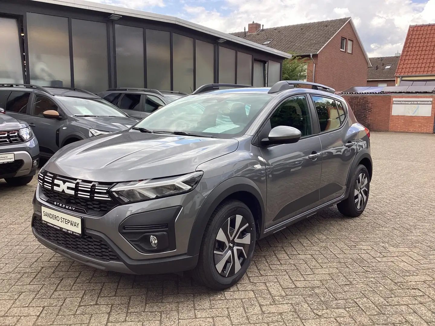 Dacia Sandero Stepway Expression 1.0 TCe 90 CVT Grigio - 1