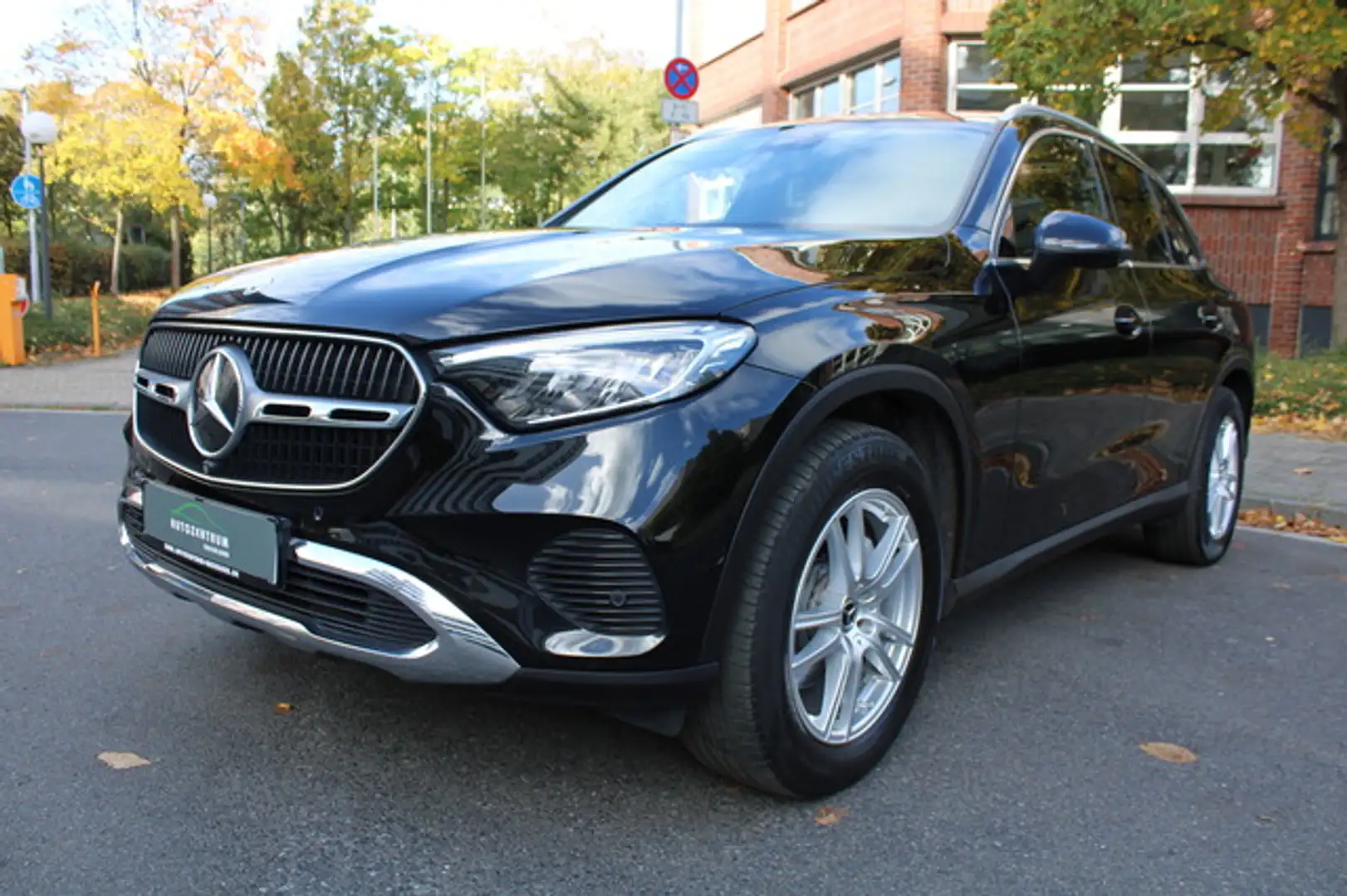 Mercedes-Benz GLC 200 4Matic Leder/Panorama/360°/Memory/MBUX Nero - 2