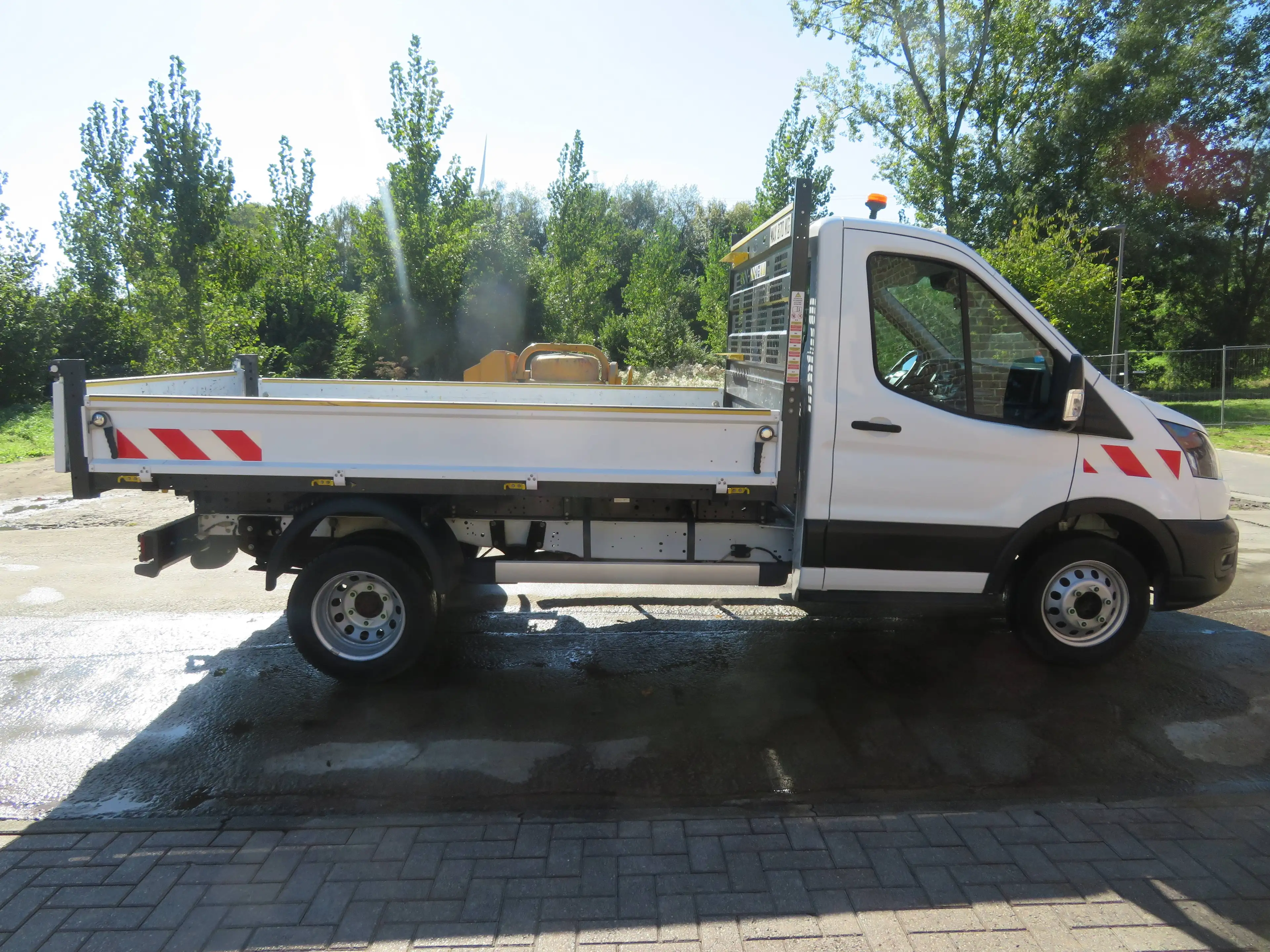 Ford Transit 2.0TDCi Kipper — photo 8