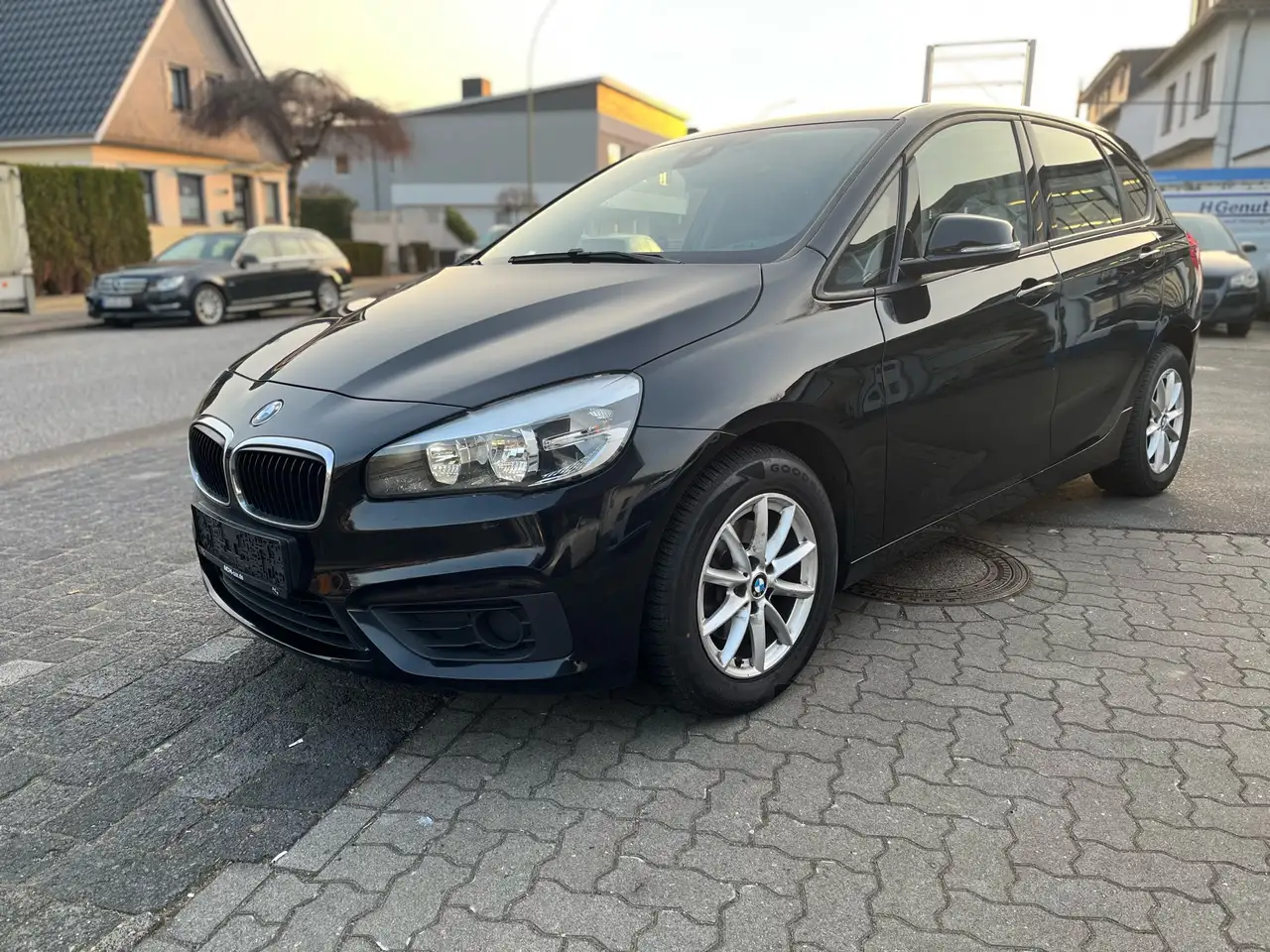 BMW 216