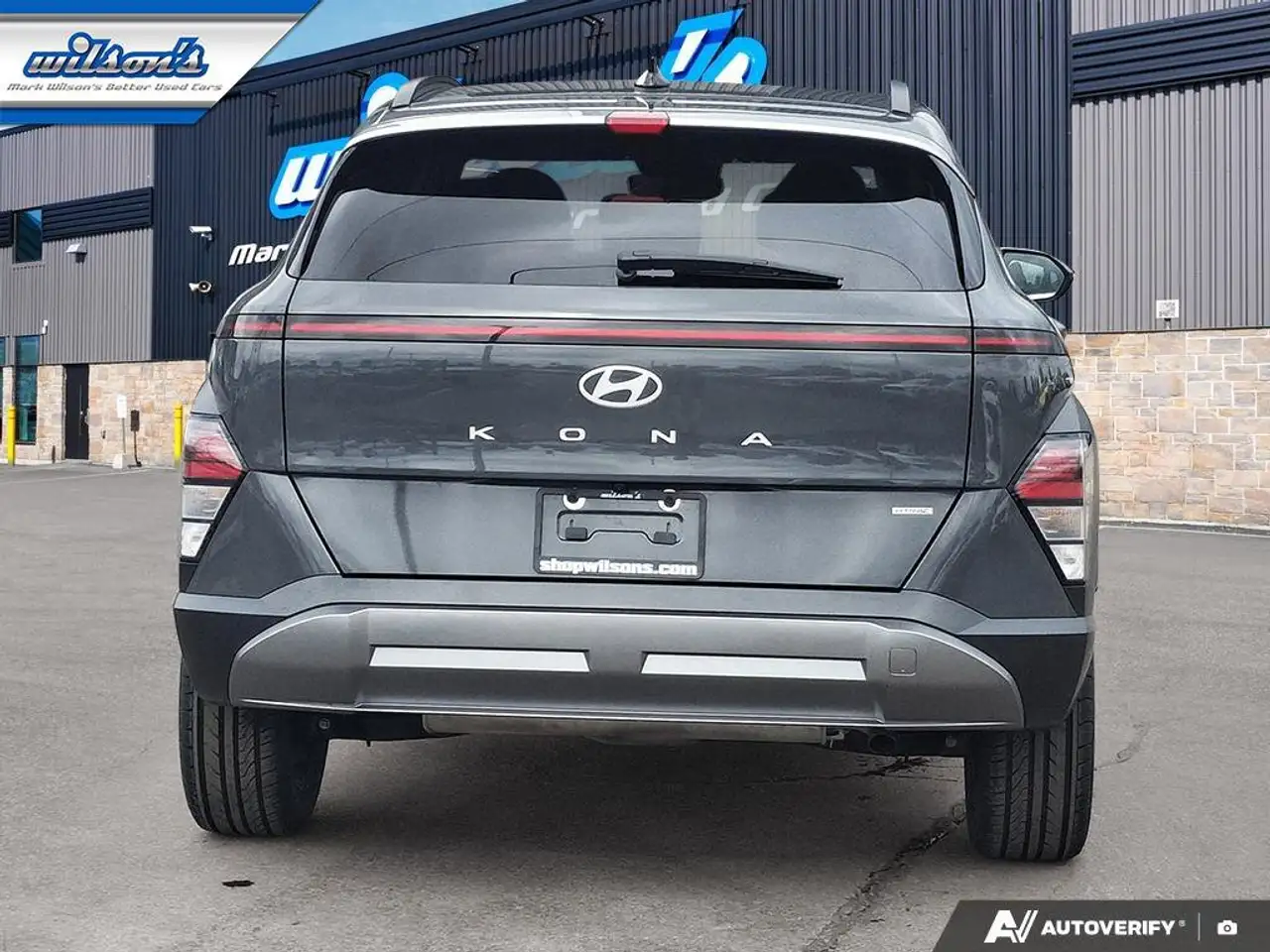 Hyundai KONA снимка Hyundai KONA
