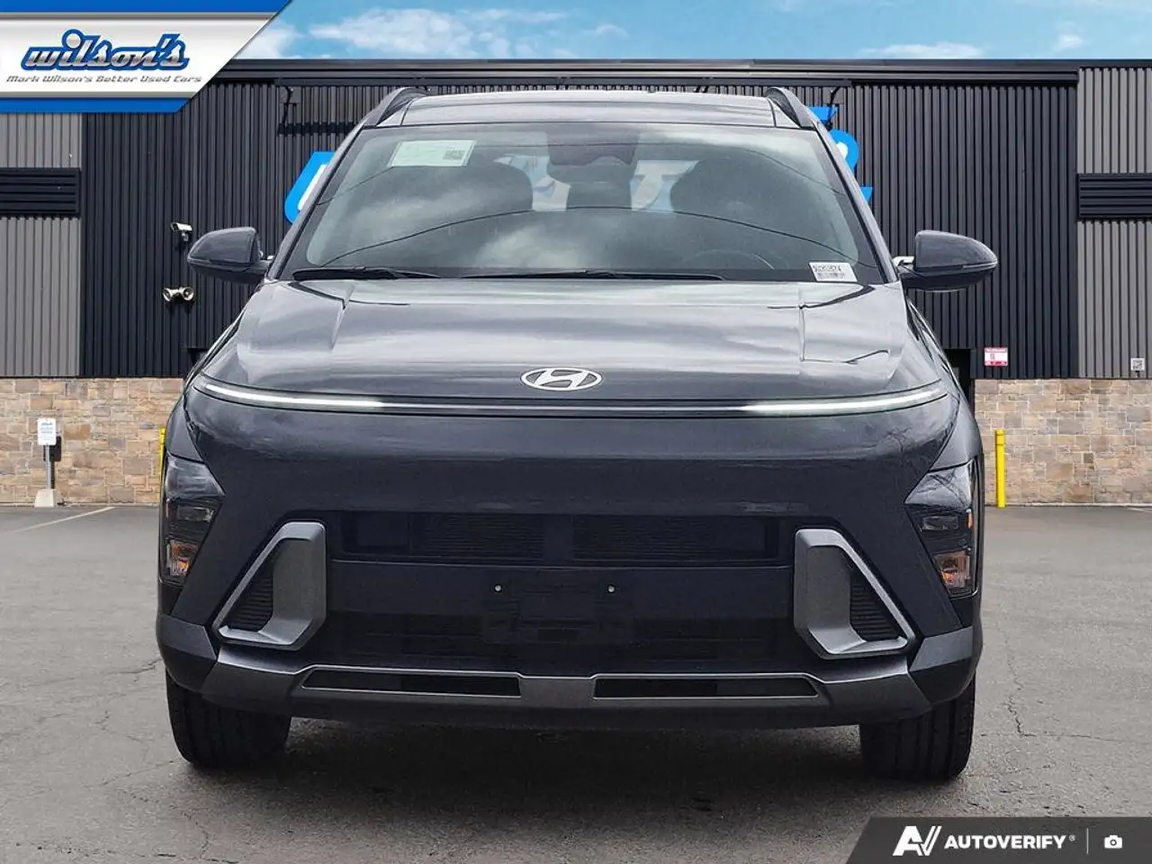 Hyundai KONA снимка Hyundai KONA