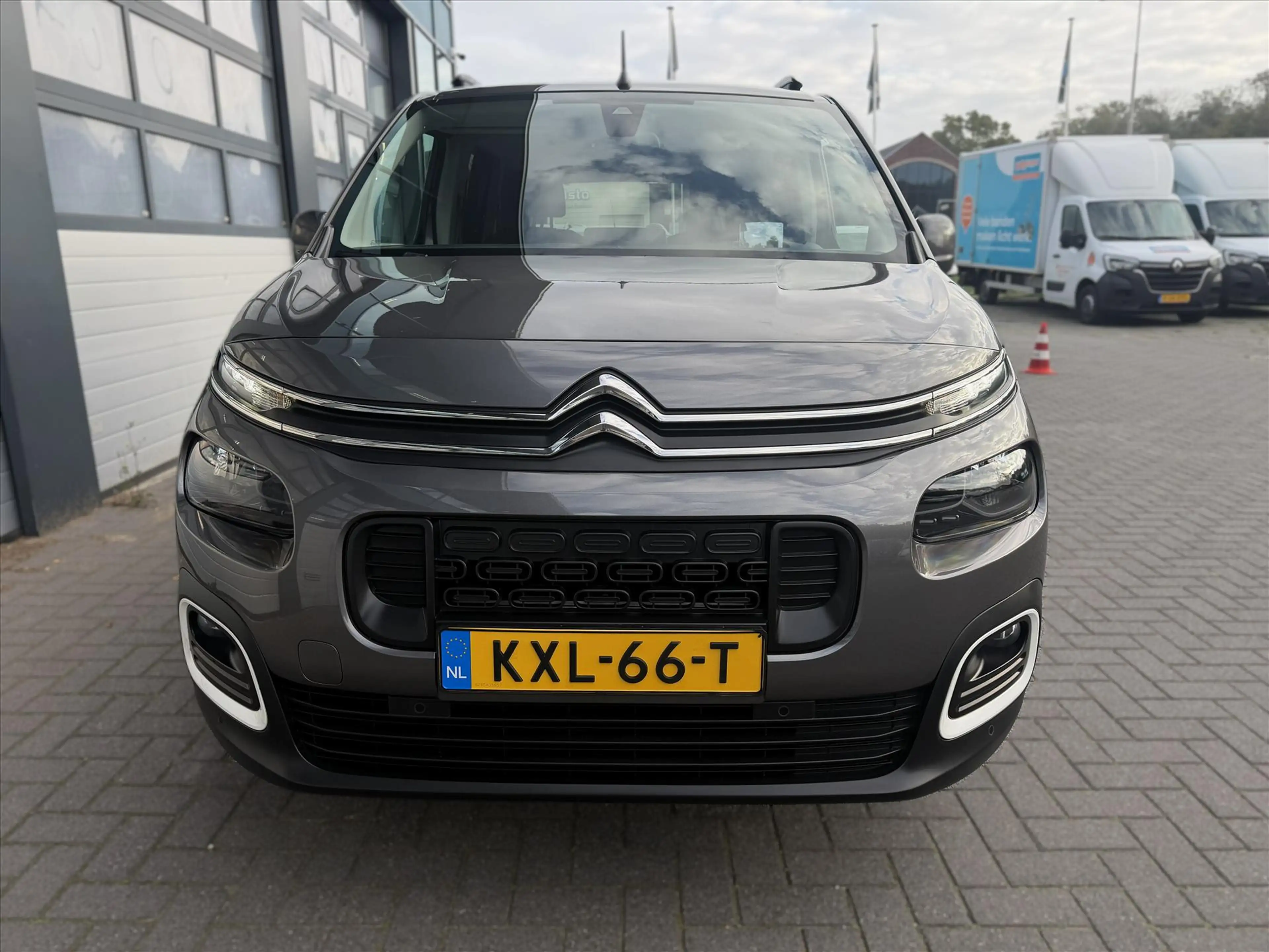Citroen Berlingo 1.2 PureTech 5-Pers. 130pk Aut. Nieuwe Distributie — photo 2