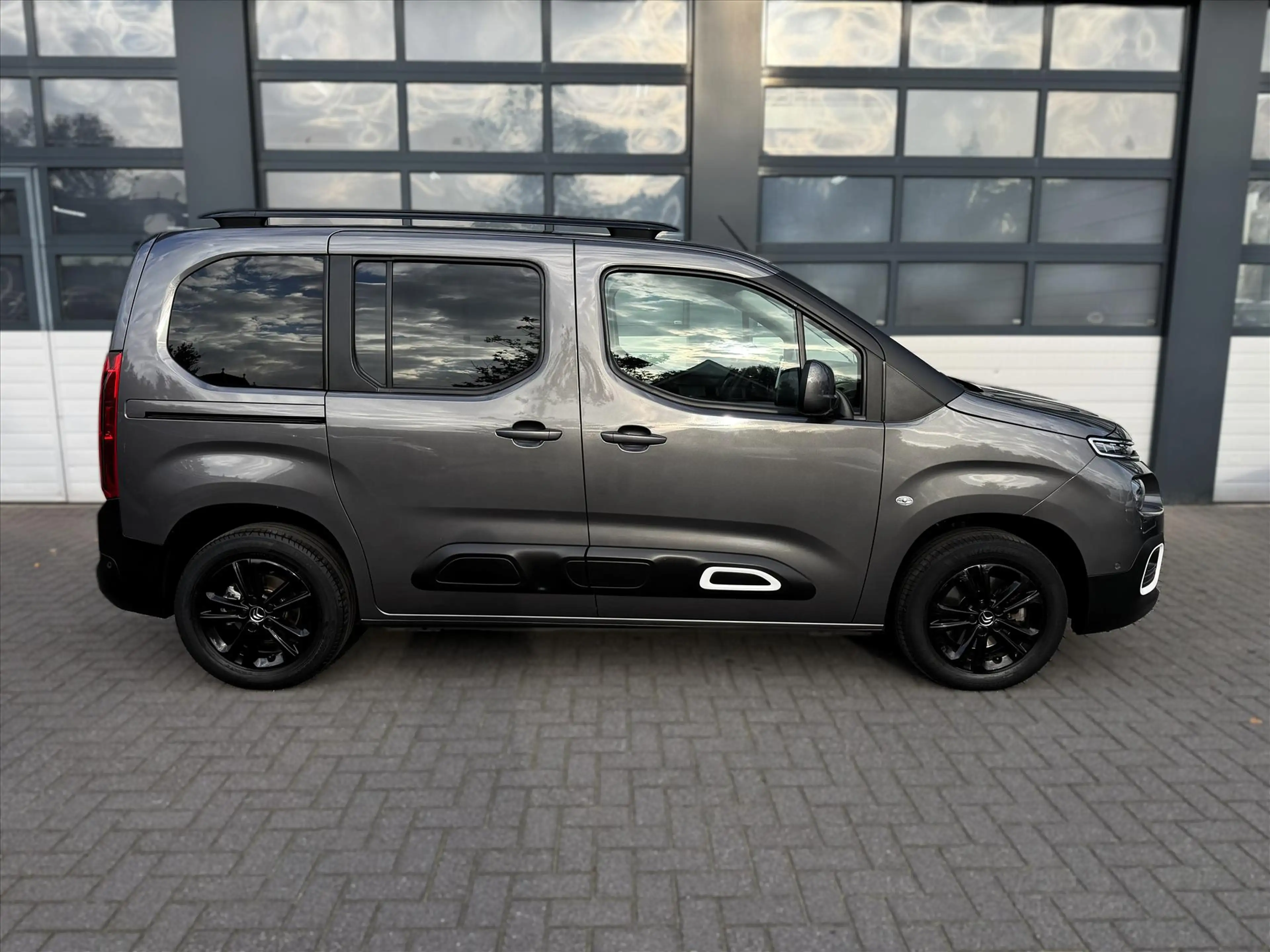Citroen Berlingo 1.2 PureTech 5-Pers. 130pk Aut. Nieuwe Distributie — photo 11