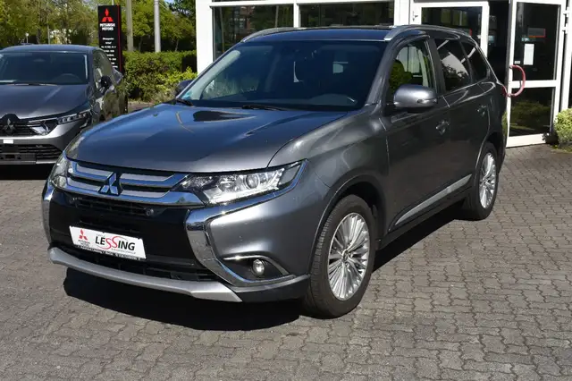 Mitsubishi Outlander Edition 2.0 ,Bear Lock, AHZV