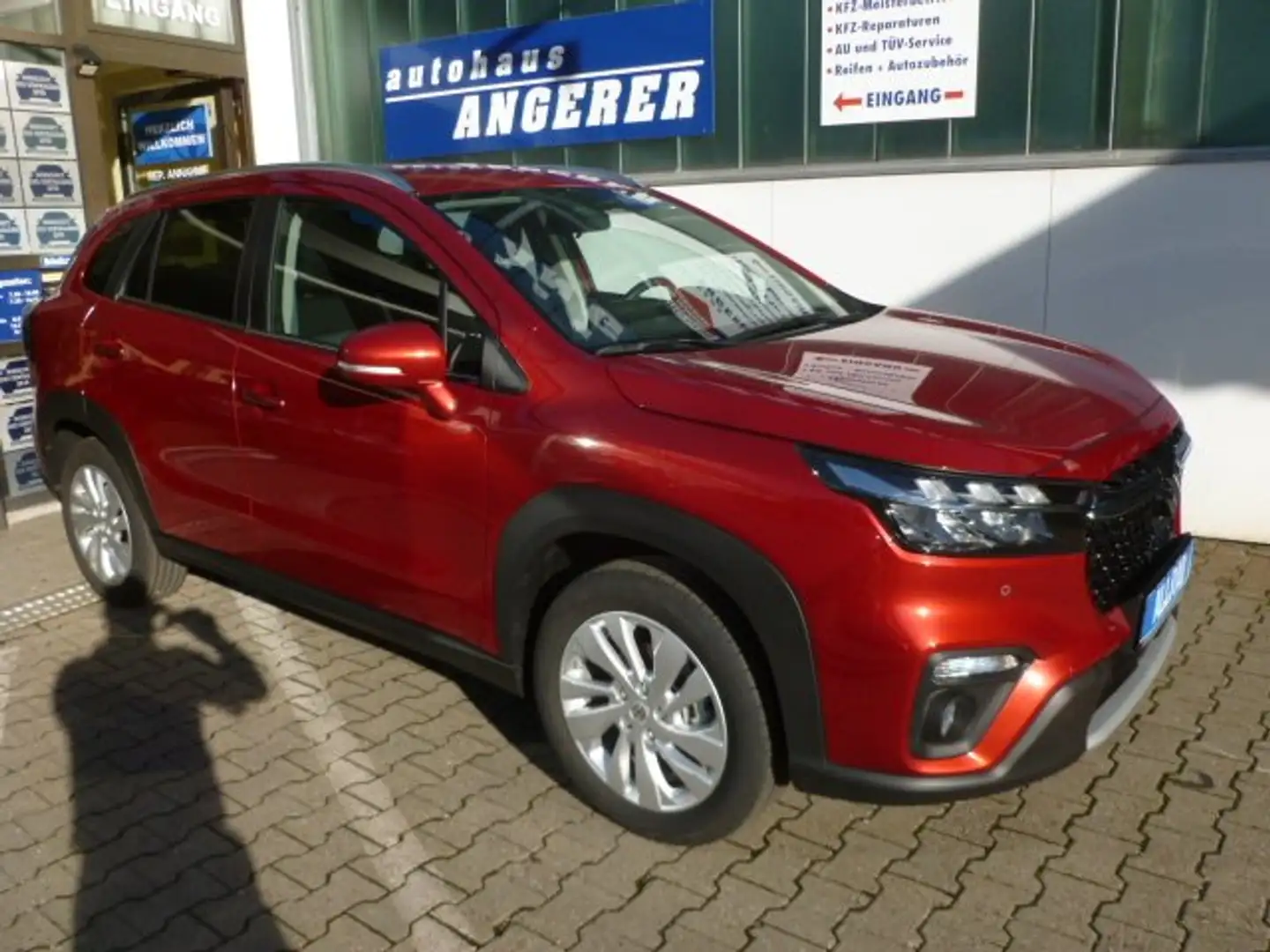Suzuki SX4 S-Cross 1.4 Boosterjet Hybrid Allgrip Comfort+ Rot - 1