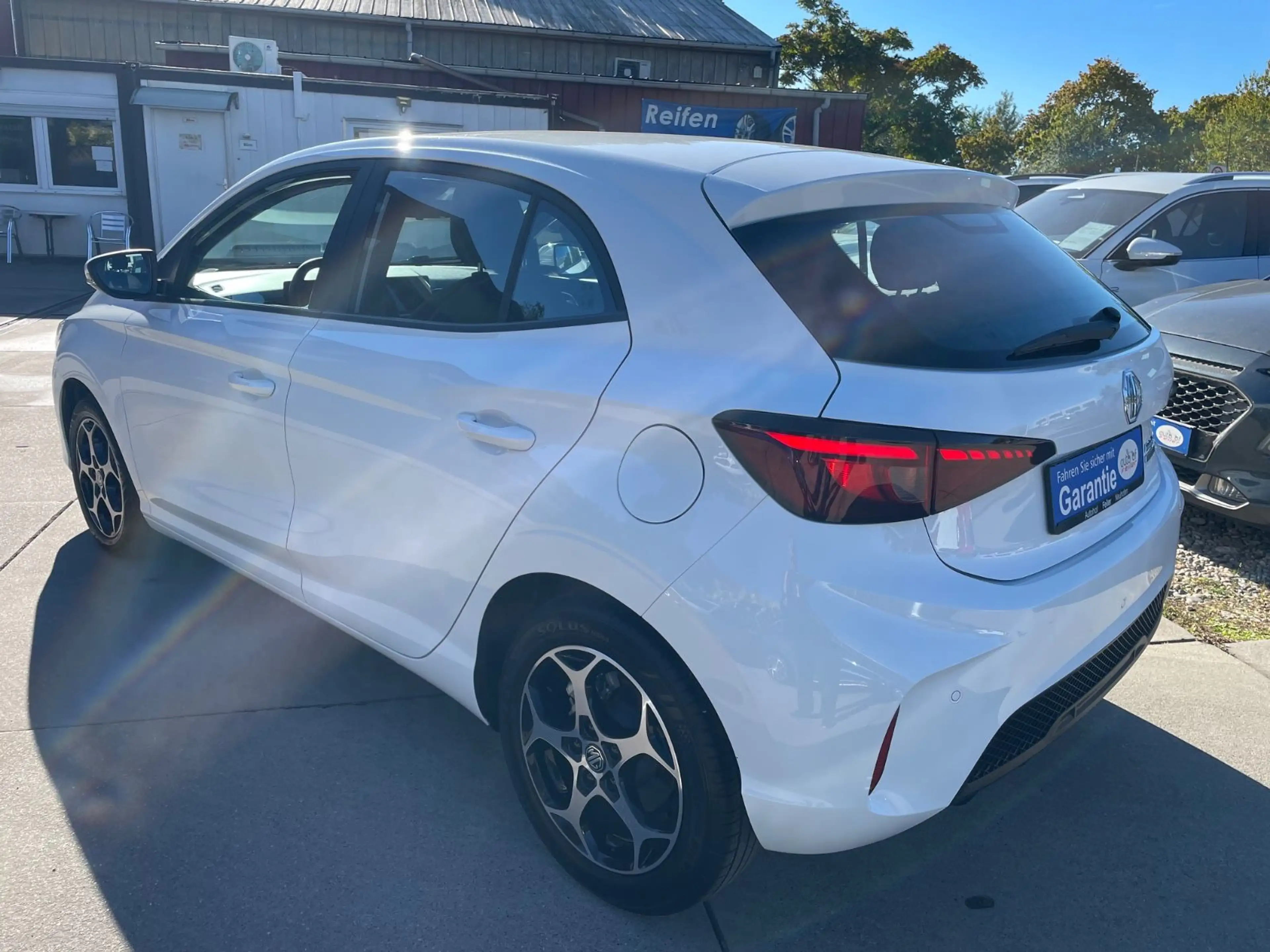 MG MG3 1,5 Hybid Automatik/Kima/Kamera/LED — photo 8