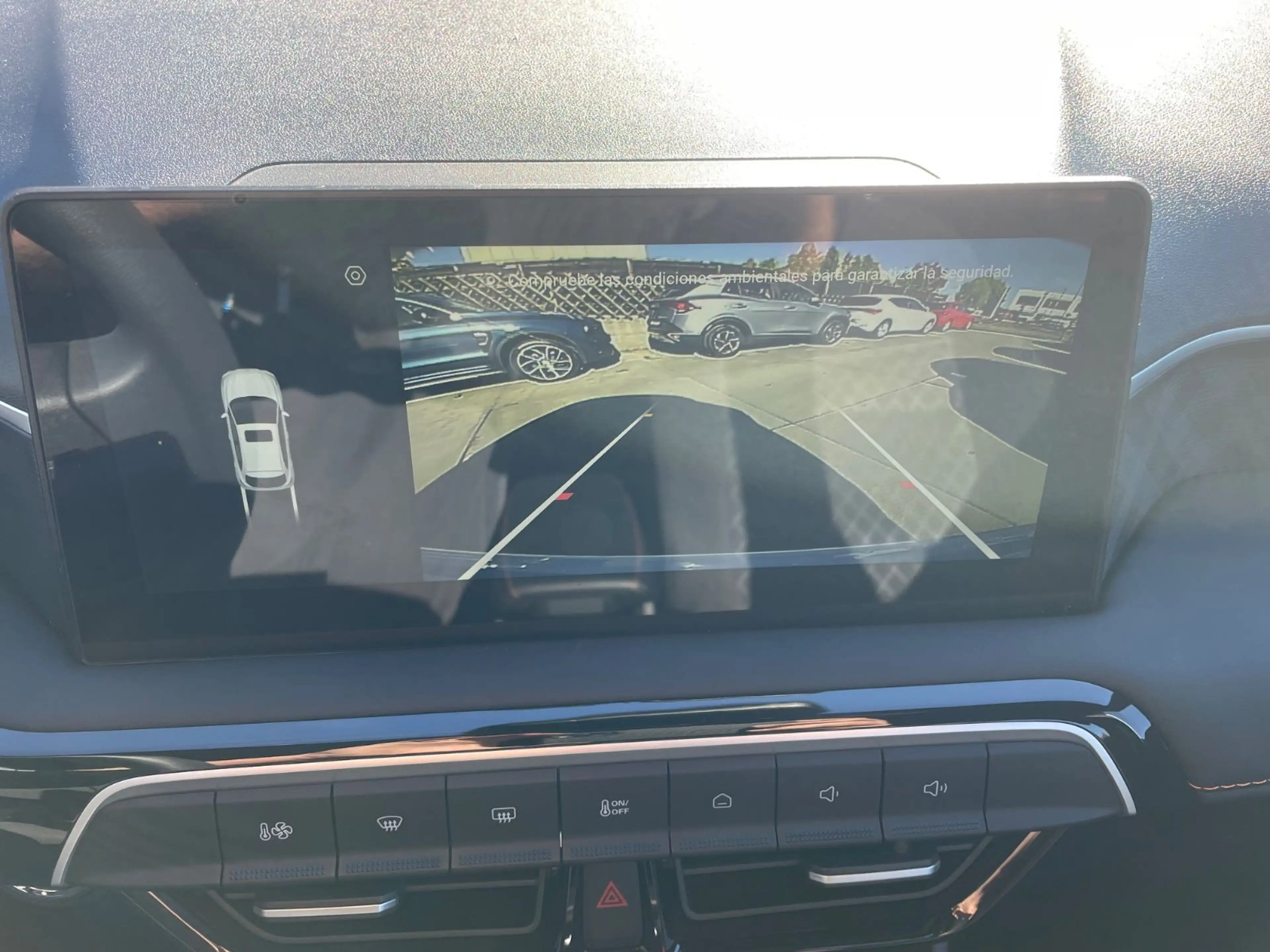 MG MG3 1,5 Hybid Automatik/Kima/Kamera/LED — photo 11