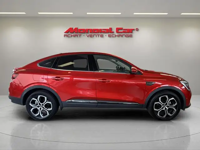 Renault Arkana view 5
