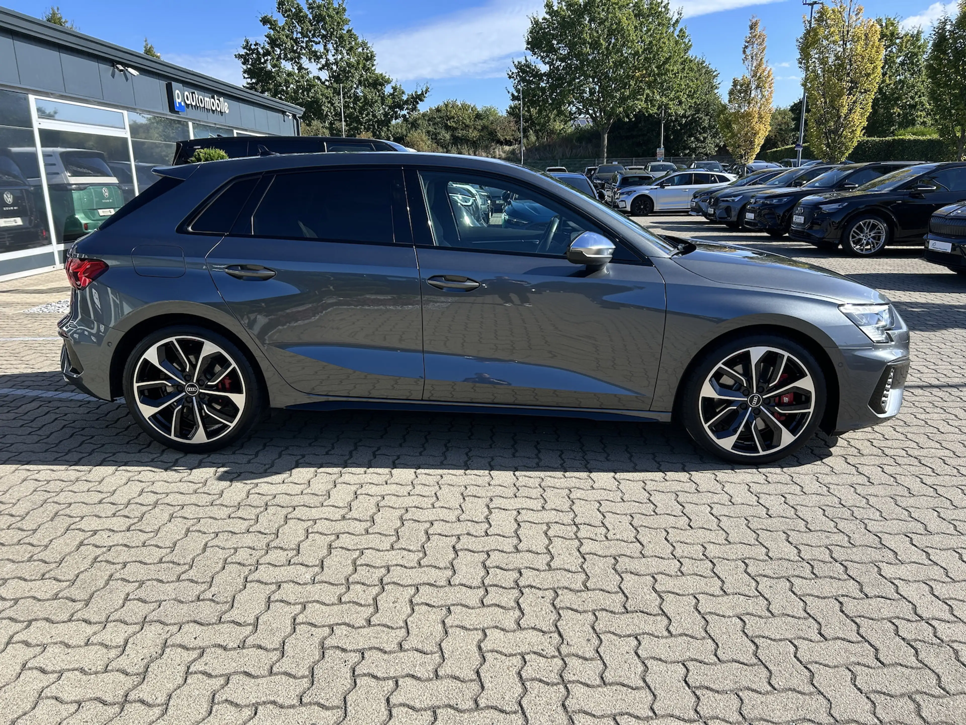 Audi S3 Sportback 2.0TFSI quattro S-Tronic*B&O*MATRIX — photo 14