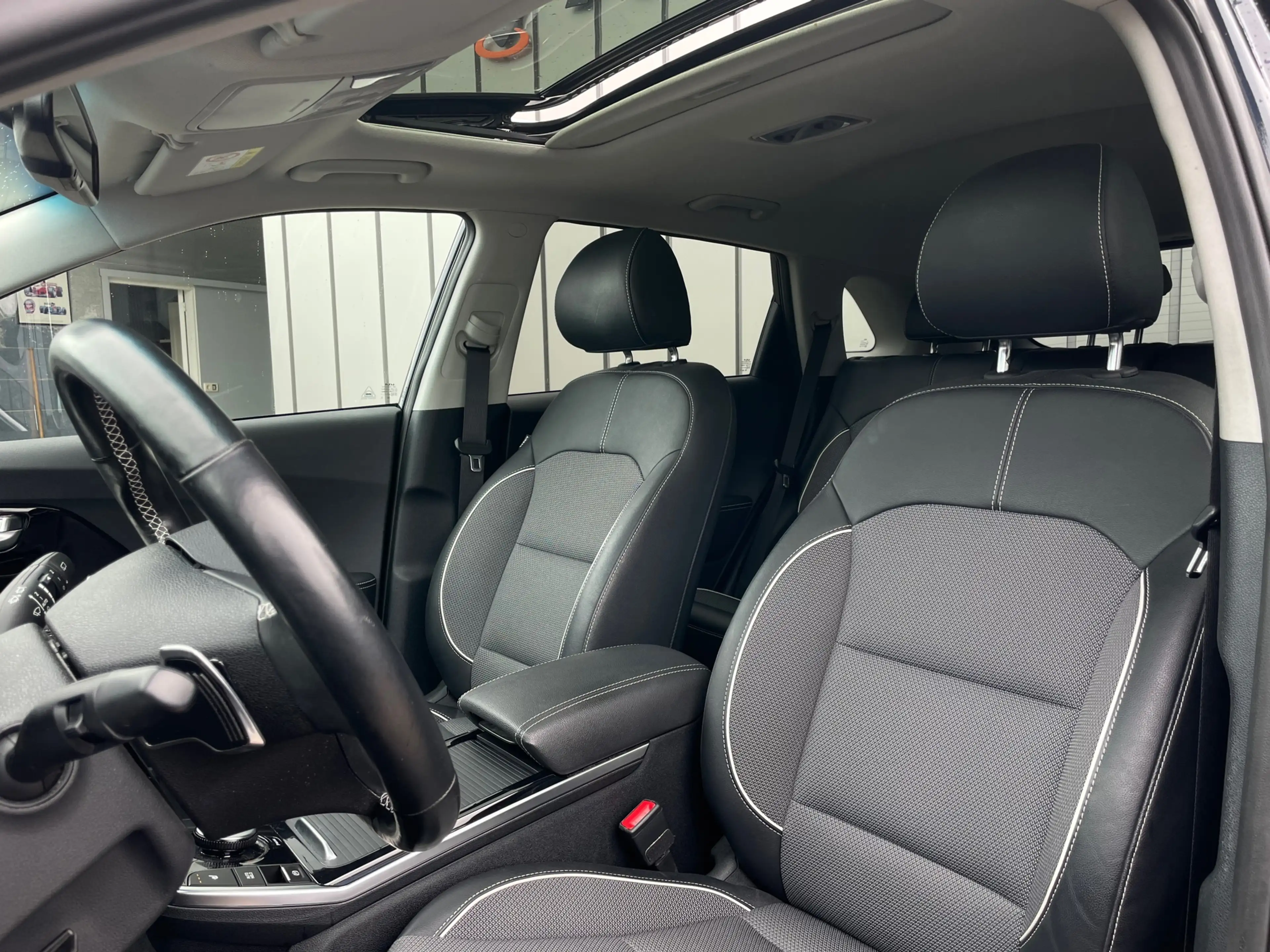 Kia e-Niro DynamicPlusLine 64 kWh WARMTEPOMP SOH100% FASE 3 T — photo 9