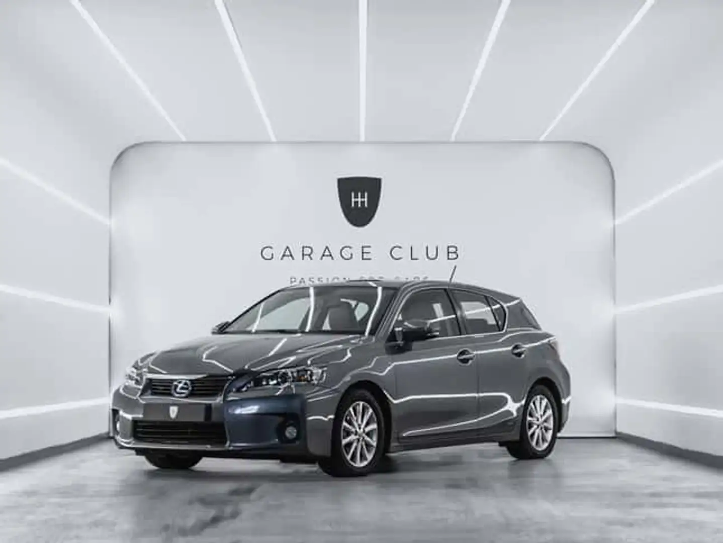 Lexus CT 200h F Sport - 1