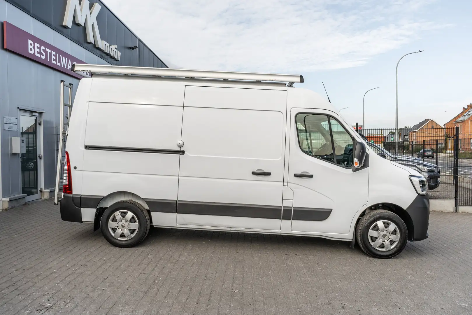 Renault Master L2H2 2.3dCi - Imperiaal / Airco - 18.000ex Blanc - 2