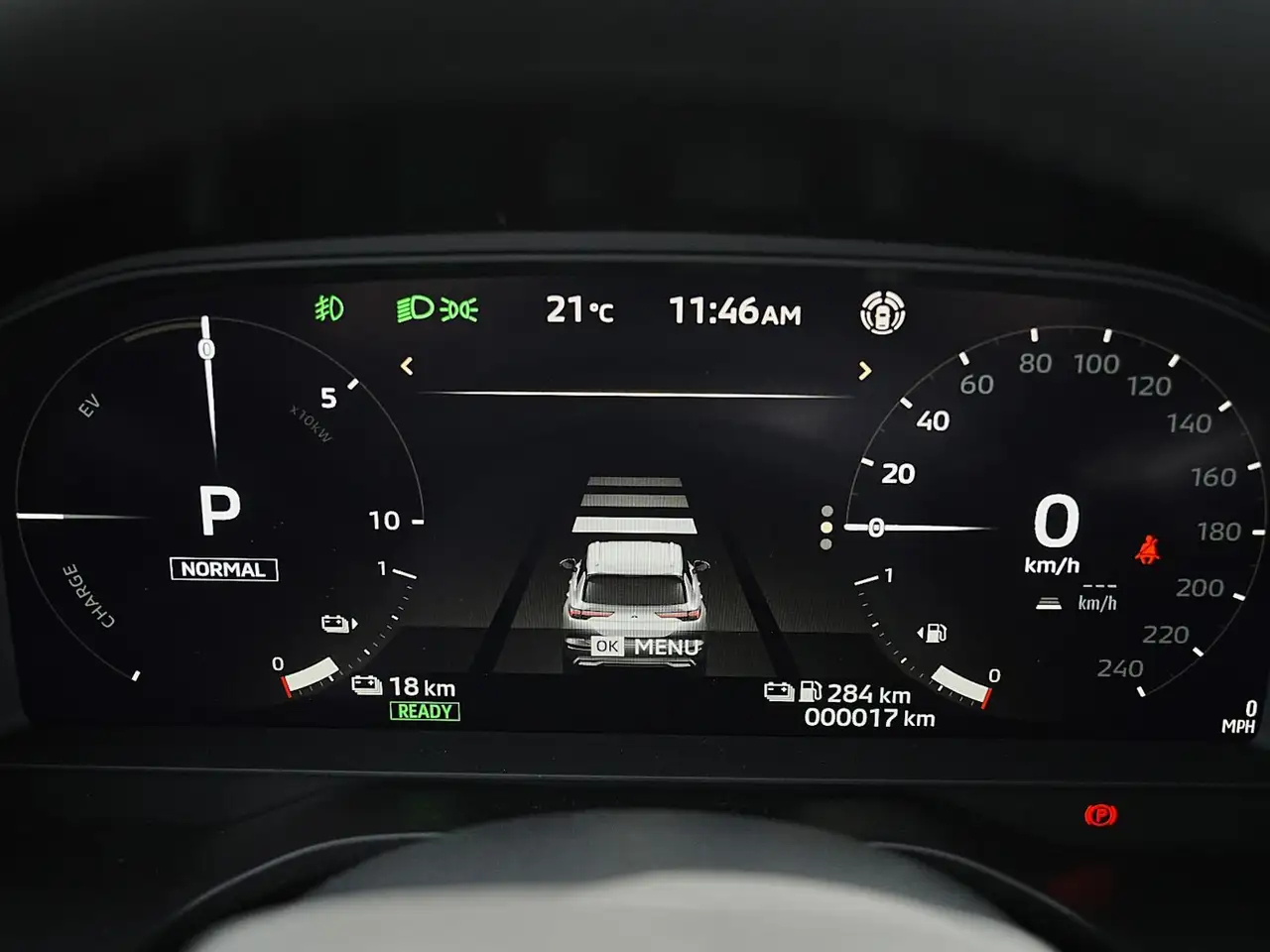 Mitsubishi Outlander снимка Mitsubishi Outlander