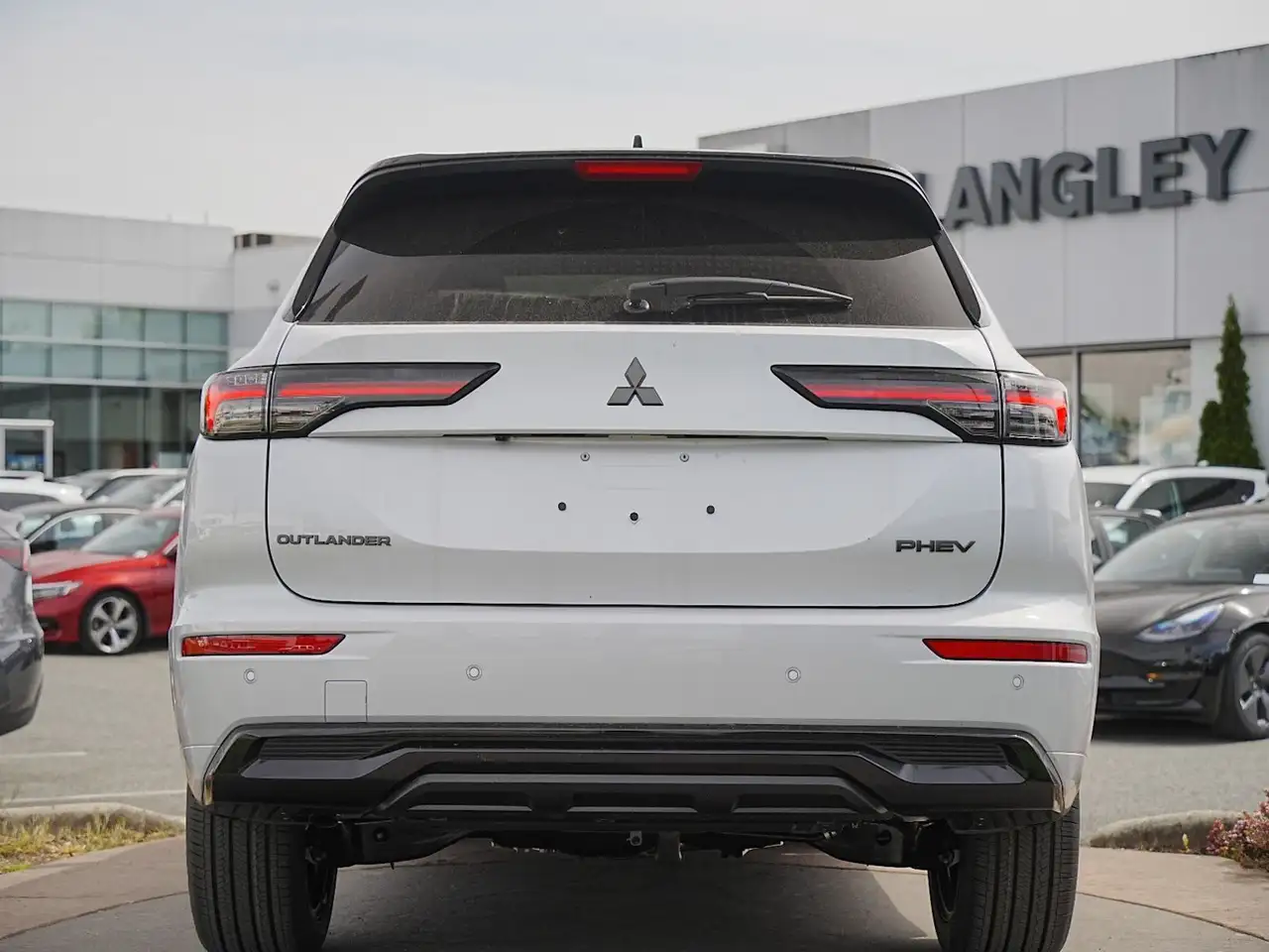 Mitsubishi Outlander снимка Mitsubishi Outlander