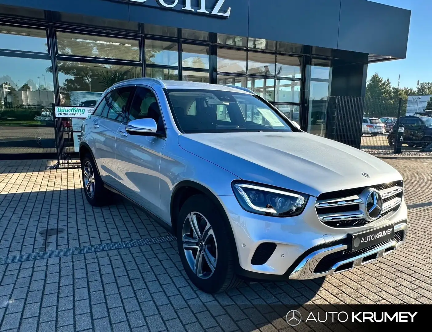 Mercedes-Benz GLC 300 4MATIC Distronic+Mulibeam+Hands Free A. Argent - 2
