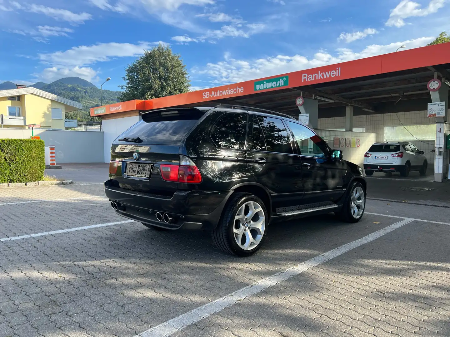 BMW X5 3,0d Aut. sehr gut Ausgestattet Noir - 2
