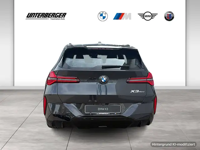 BMW X3 view 5