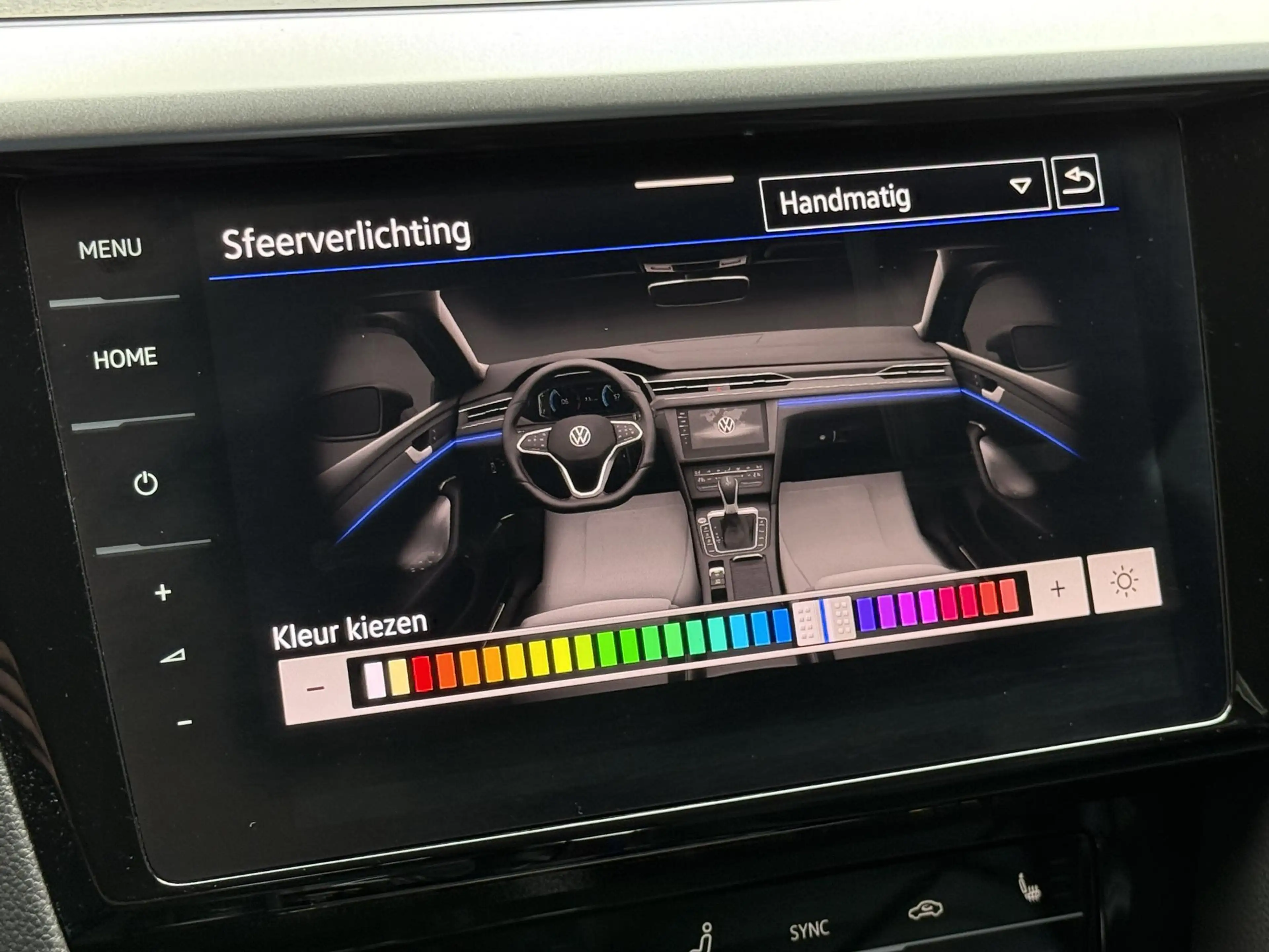 Volkswagen Arteon Shooting Brake 1.4 TSI eHybrid R-Line | Panoramada — photo 16