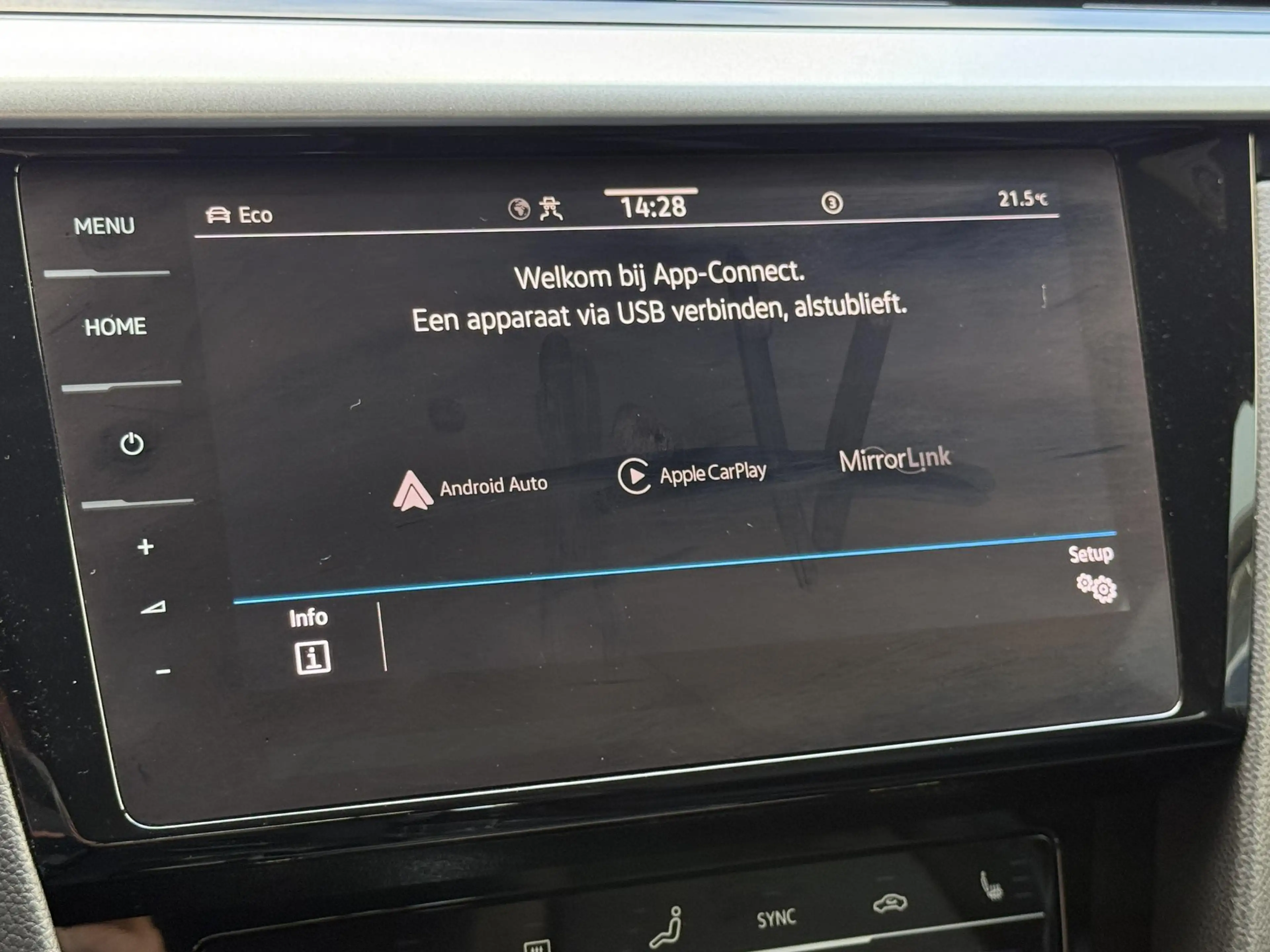 Volkswagen Arteon Shooting Brake 1.4 TSI eHybrid R-Line | Panoramada — photo 11