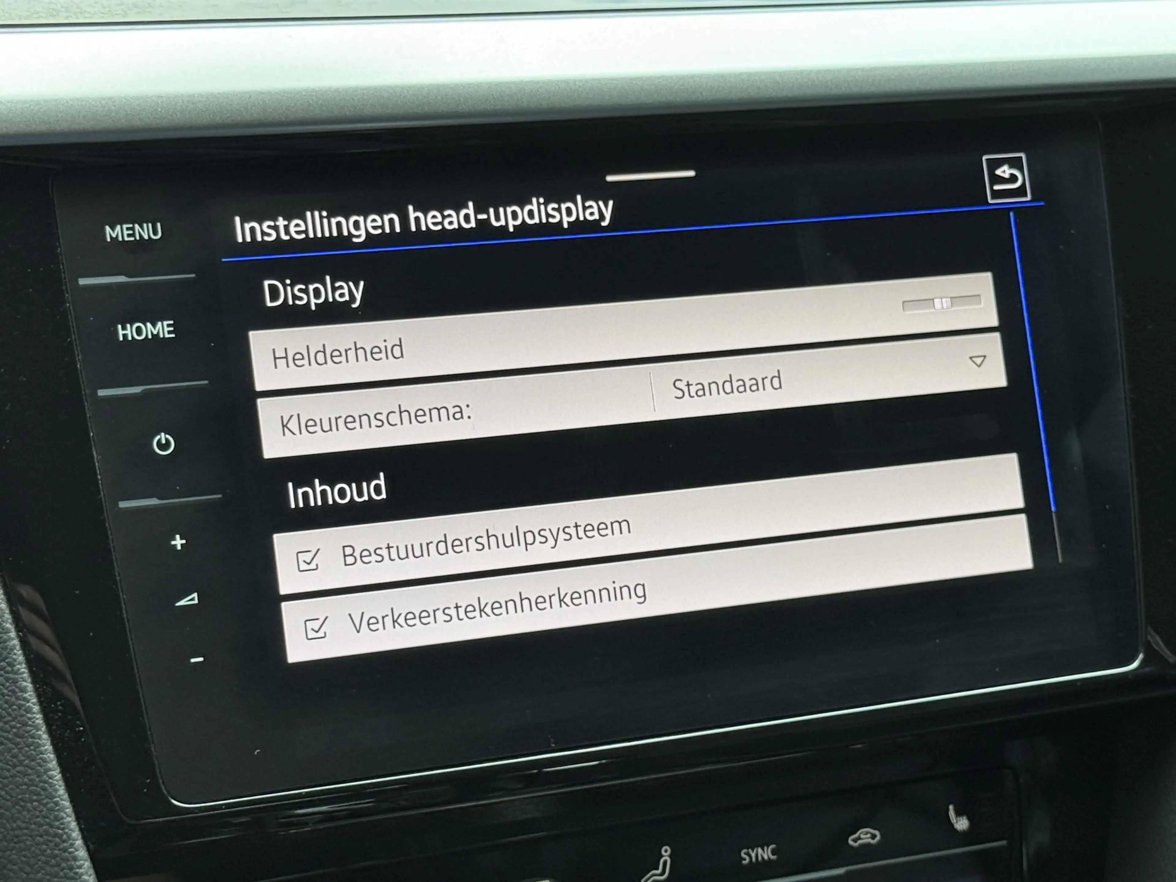 Volkswagen Arteon Shooting Brake 1.4 TSI eHybrid R-Line | Panoramada — photo 21