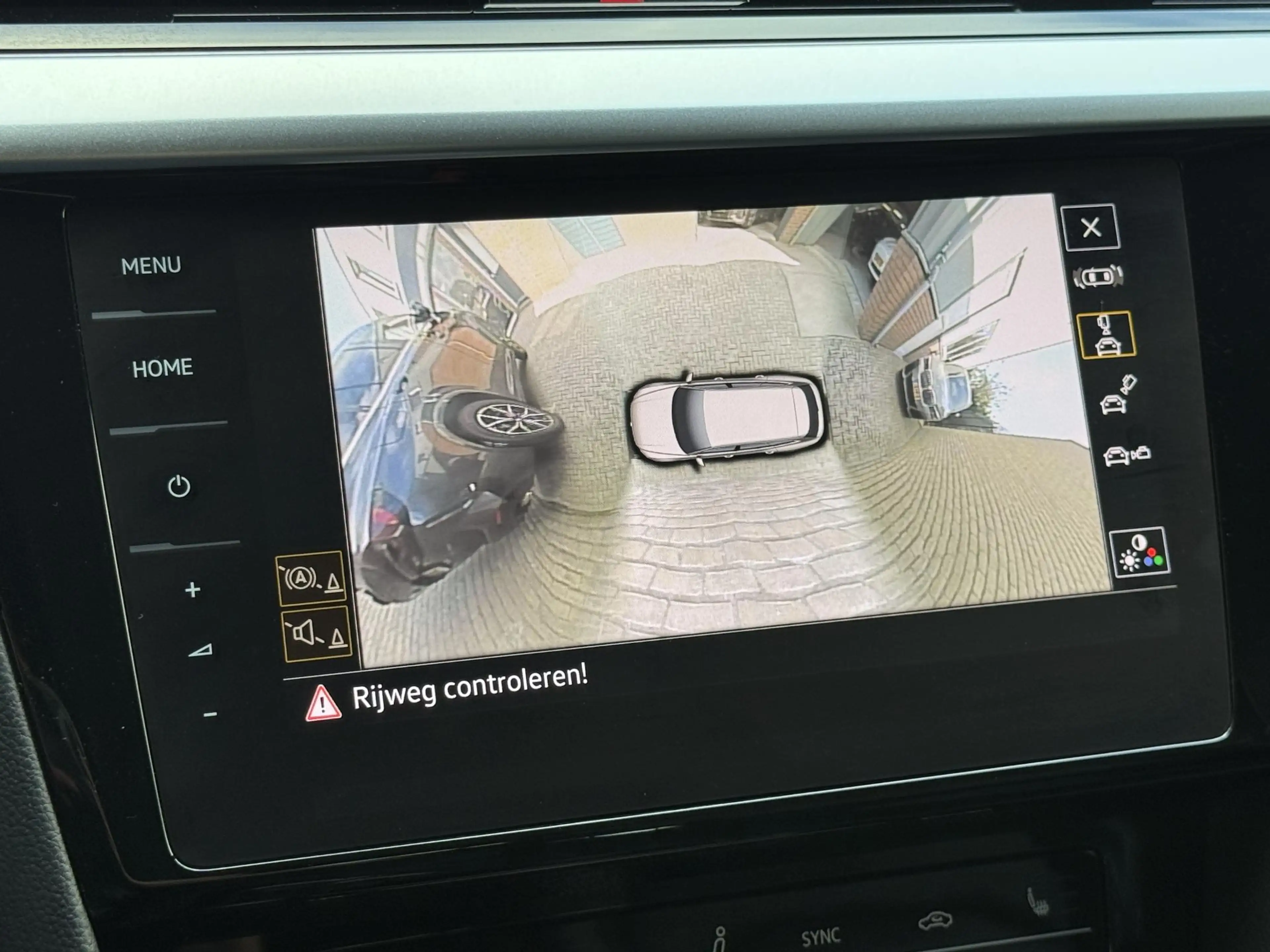 Volkswagen Arteon Shooting Brake 1.4 TSI eHybrid R-Line | Panoramada — photo 7