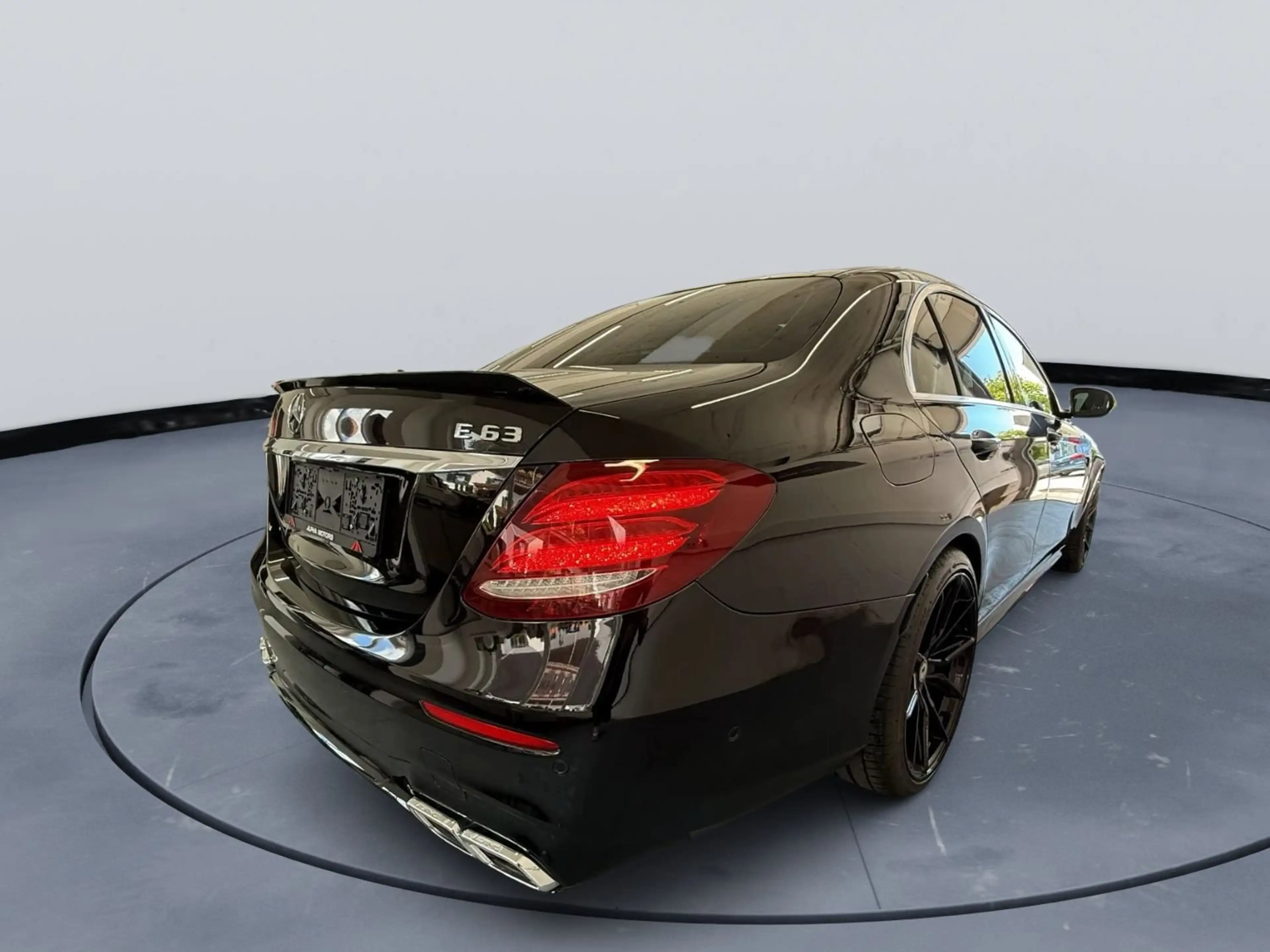 Mercedes-Benz E 63 AMG E 63 AMG 4MATIC+ Aut. — photo 7