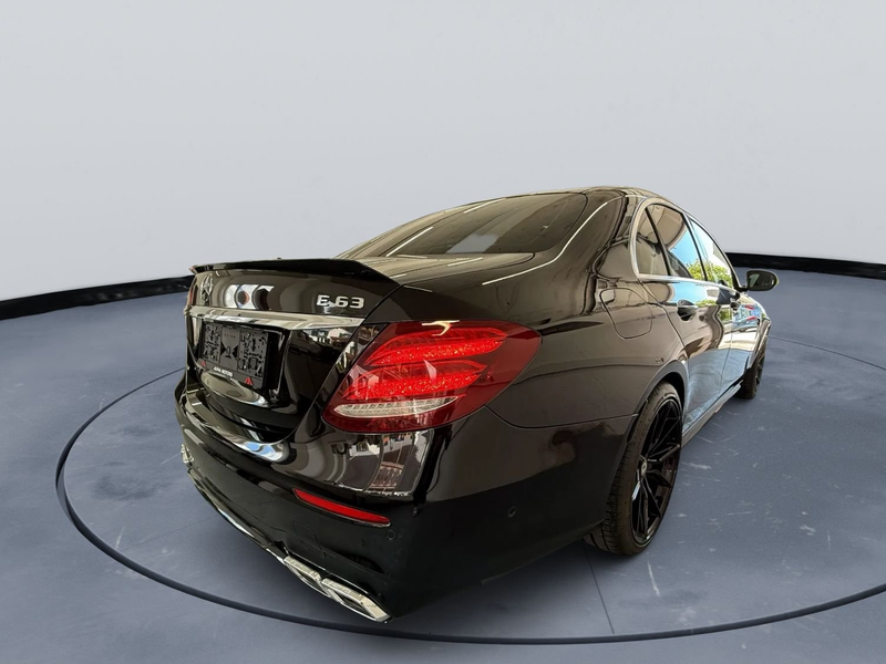Mercedes-Benz E 63 AMG E 63 AMG 4MATIC+ Aut. — photo 7