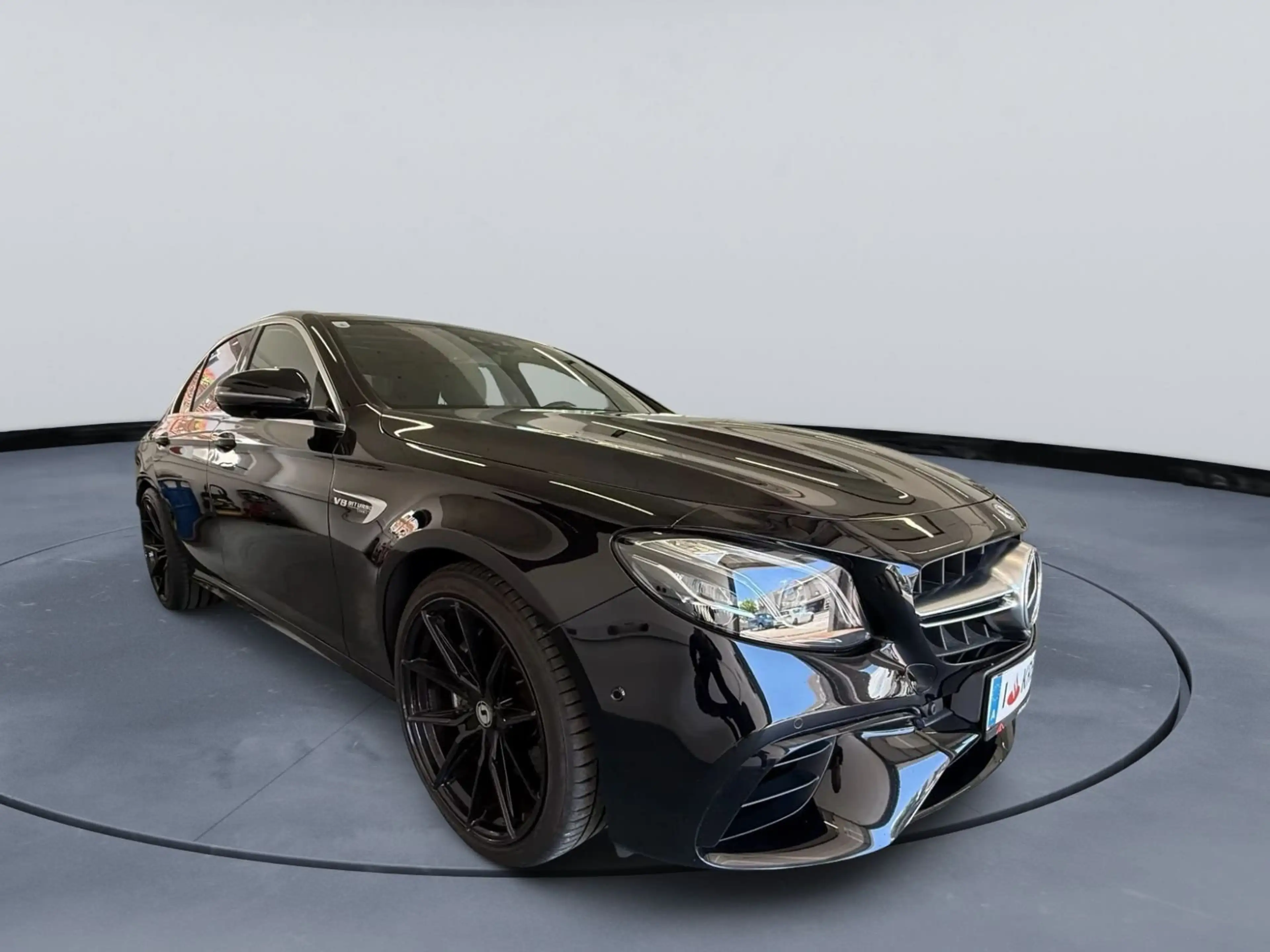 Mercedes-Benz E 63 AMG E 63 AMG 4MATIC+ Aut. — photo 3
