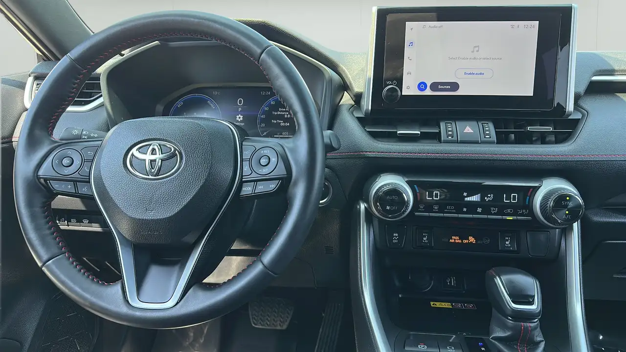 Toyota RAV 4 Prime снимка Toyota RAV 4 Prime