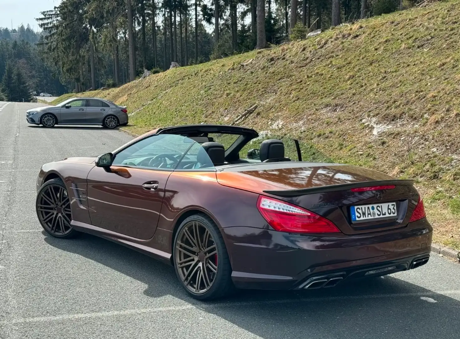 Mercedes-Benz SL 63 AMG Negro - 2