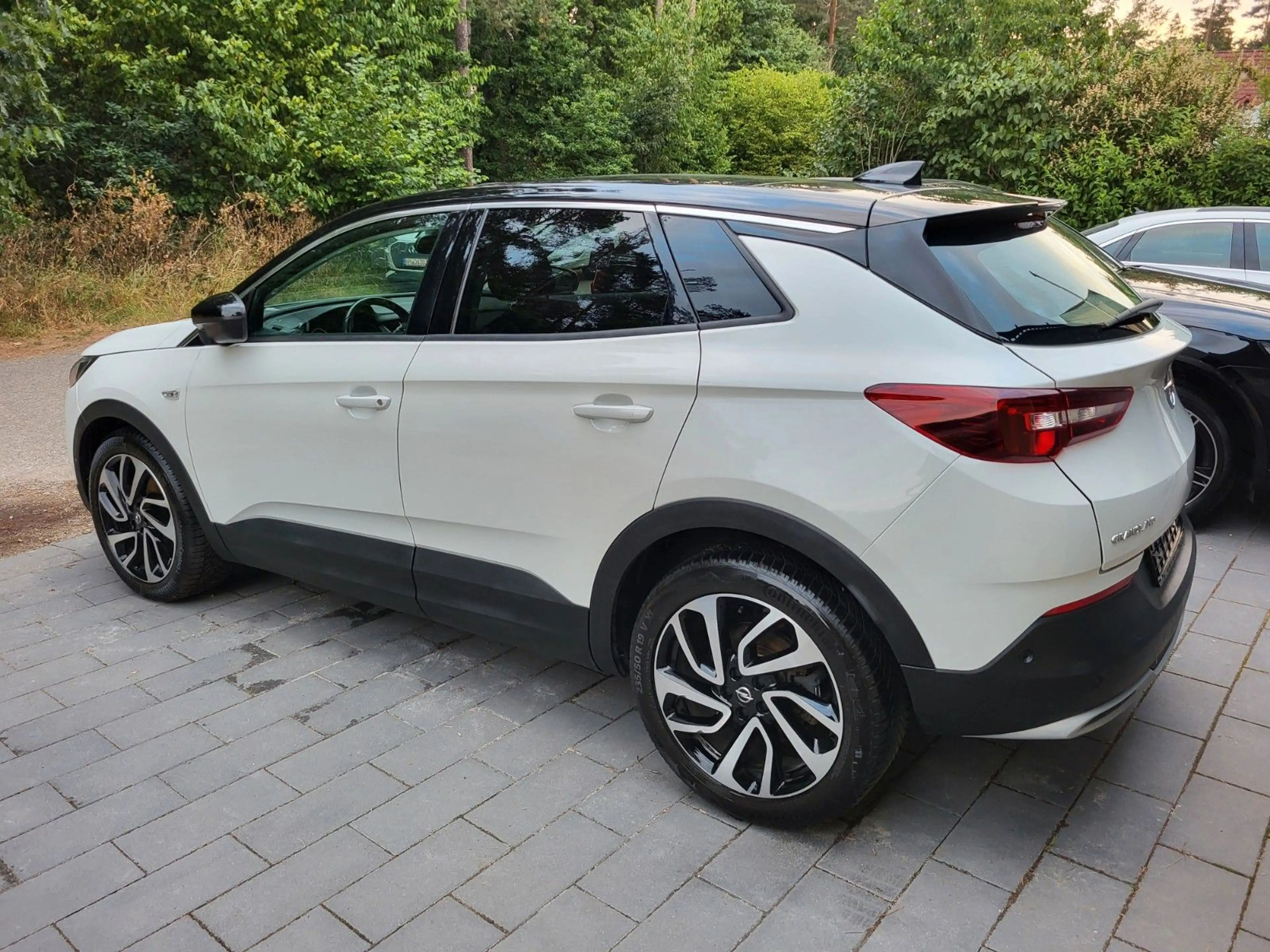 Opel Grandland X 1.6T ULTIMATE- AUTOM.- LEDER - AHK — photo 5