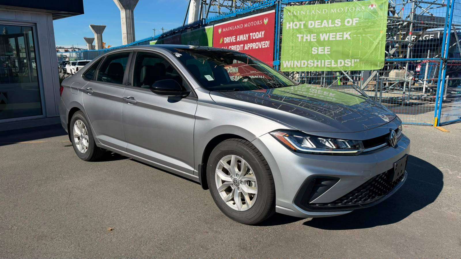 2025 VOLKSWAGEN Jetta — view 9