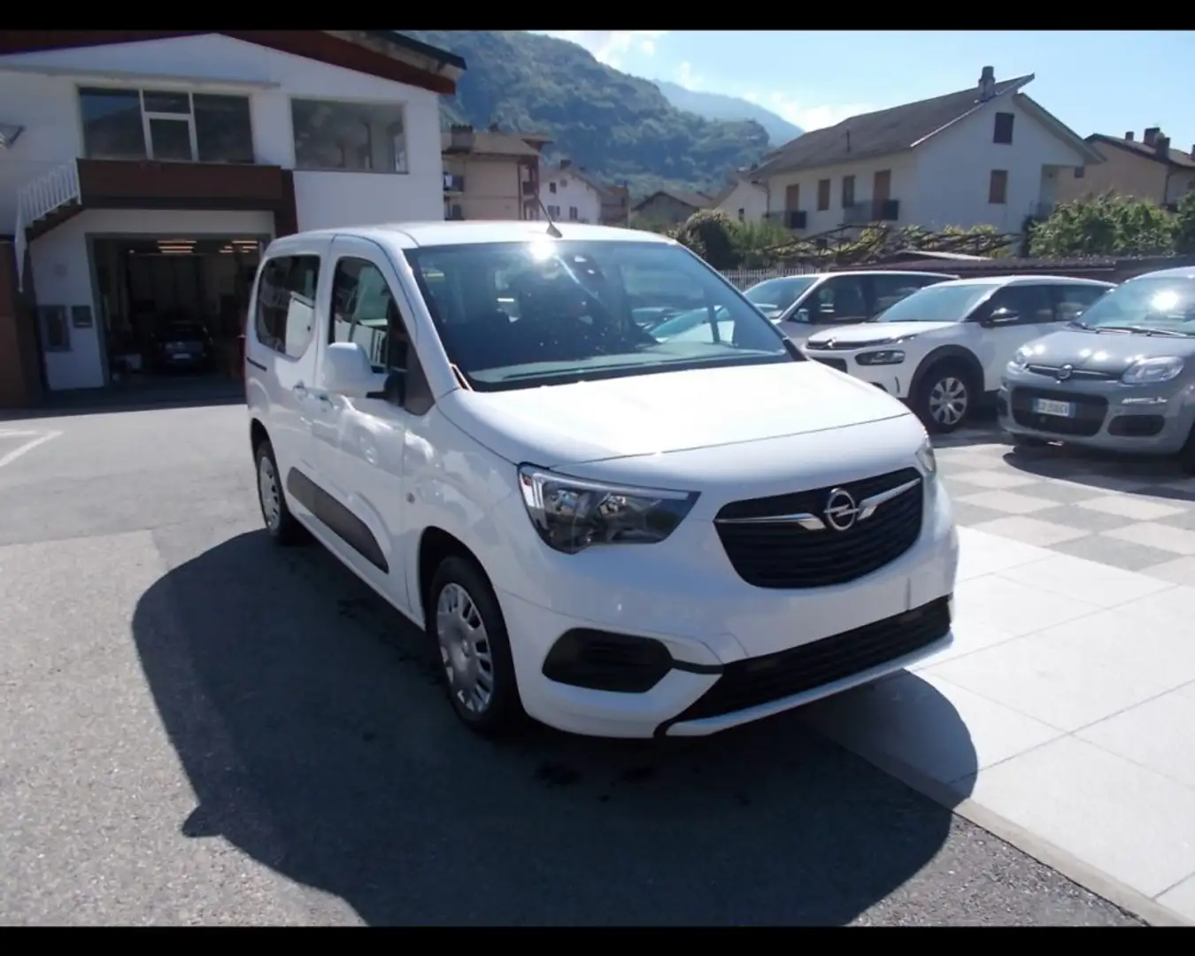 Opel Combo Life 1.5d 100cv Edition Plus M1 S&S L1H1 Bílá - 2