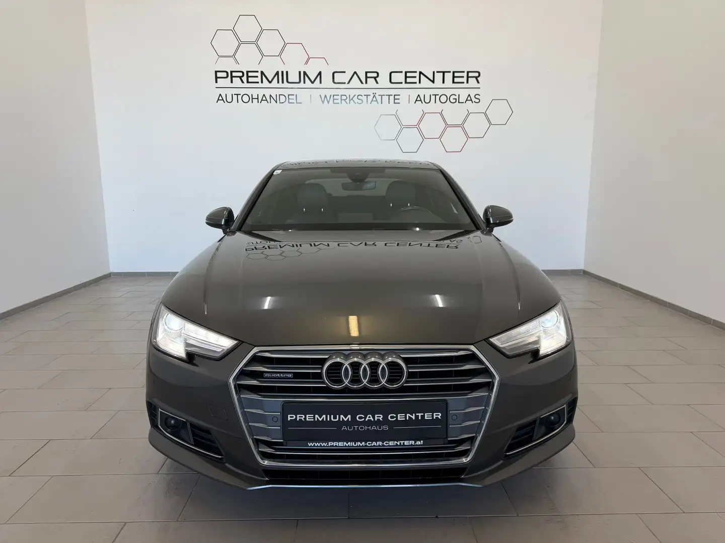 Audi A4 2,0 TDI quattro Sport S-LINE / DIGI-TACHO / KAMERA Grau - 2