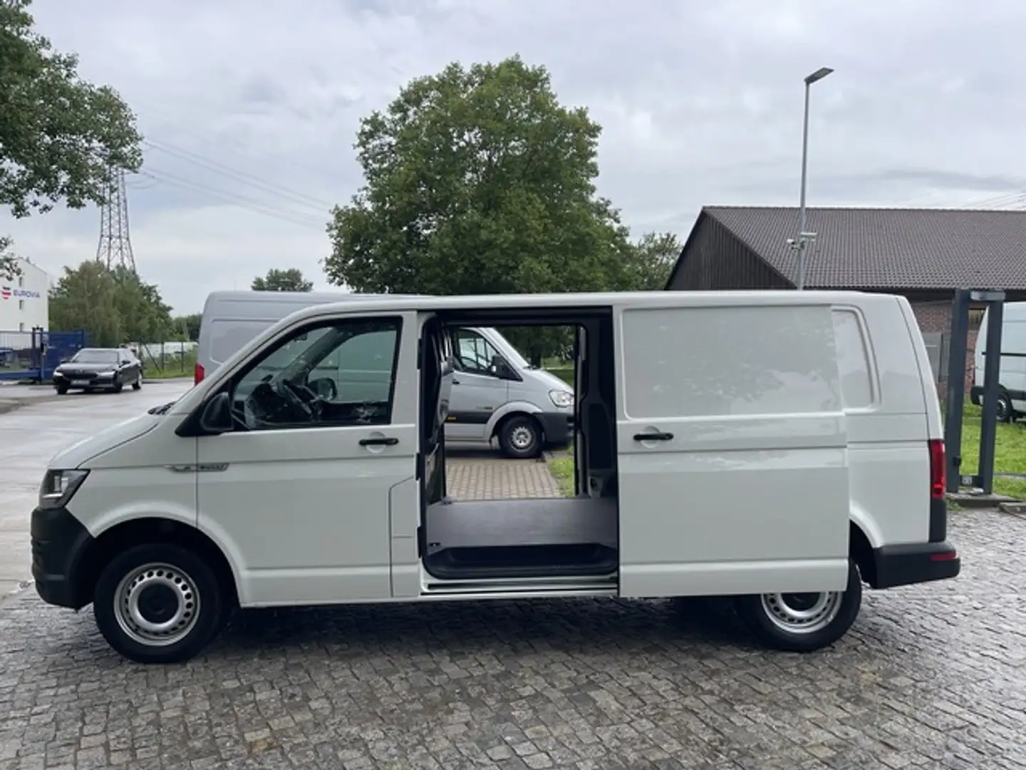 Volkswagen T6 Transporter 2.0TDI LANG Blanc - 2