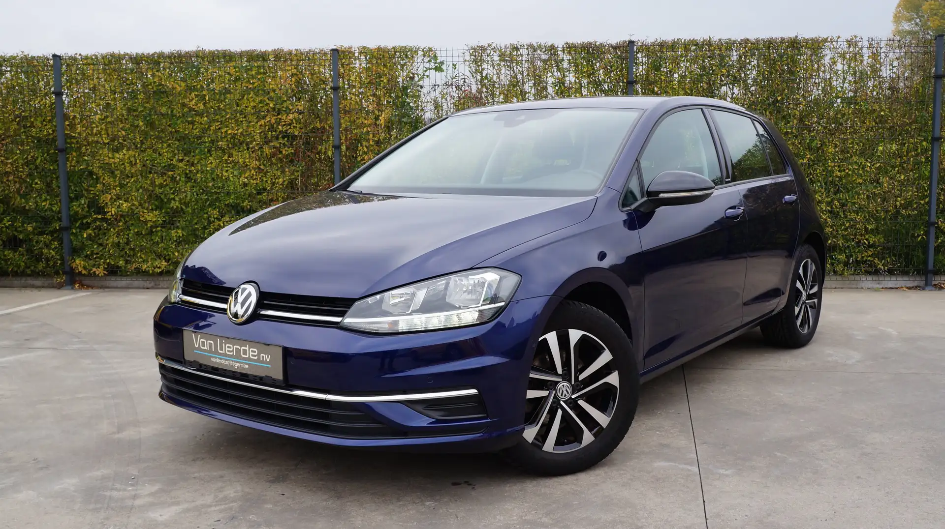 Volkswagen Golf 1.0 TSI 115PK IQ.DRIVE Camera Carplay Navi 12m gar Blauw - 1
