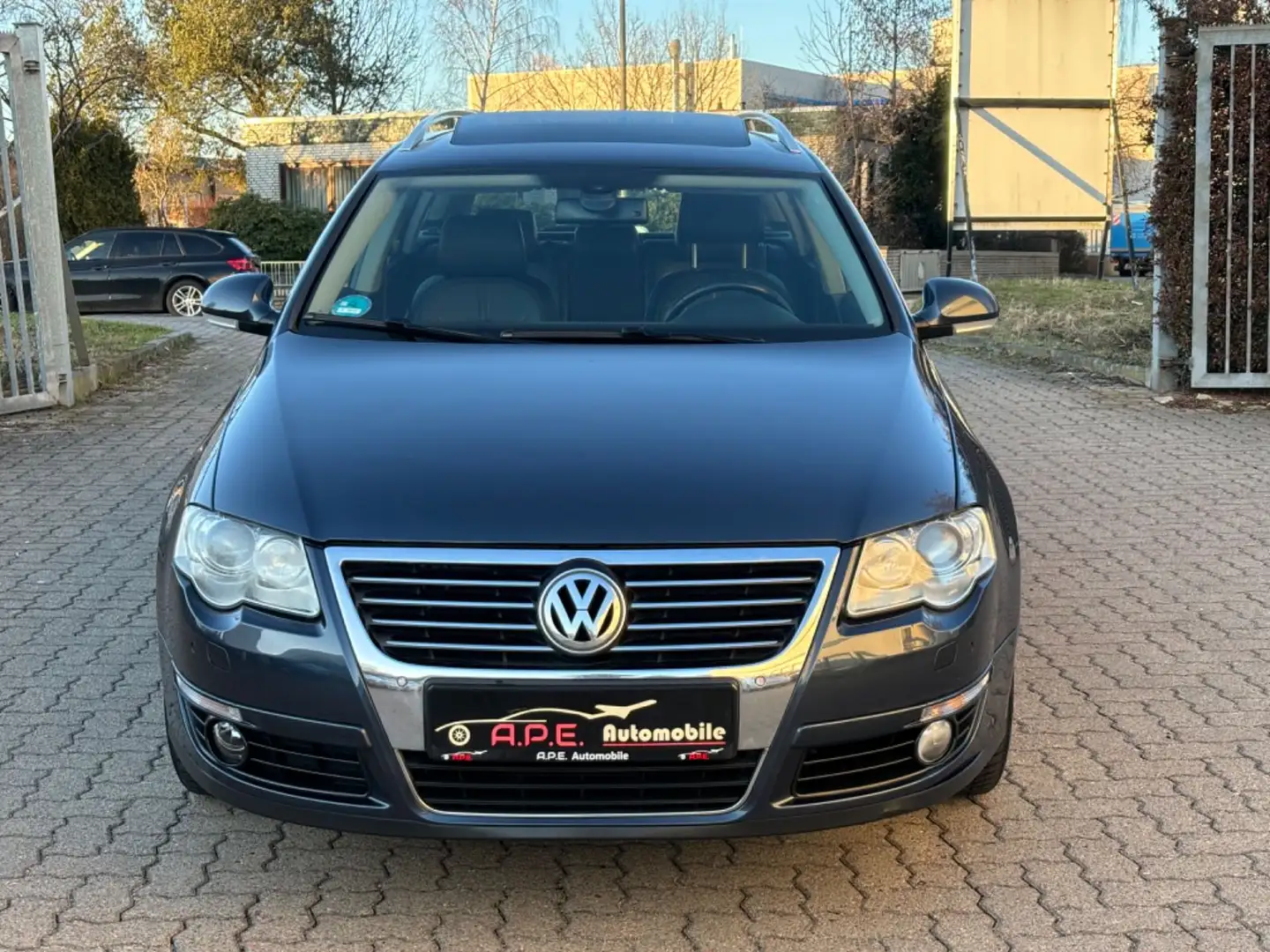 Volkswagen Passat Variant Highline 2.0TDI DsG Blau - 2