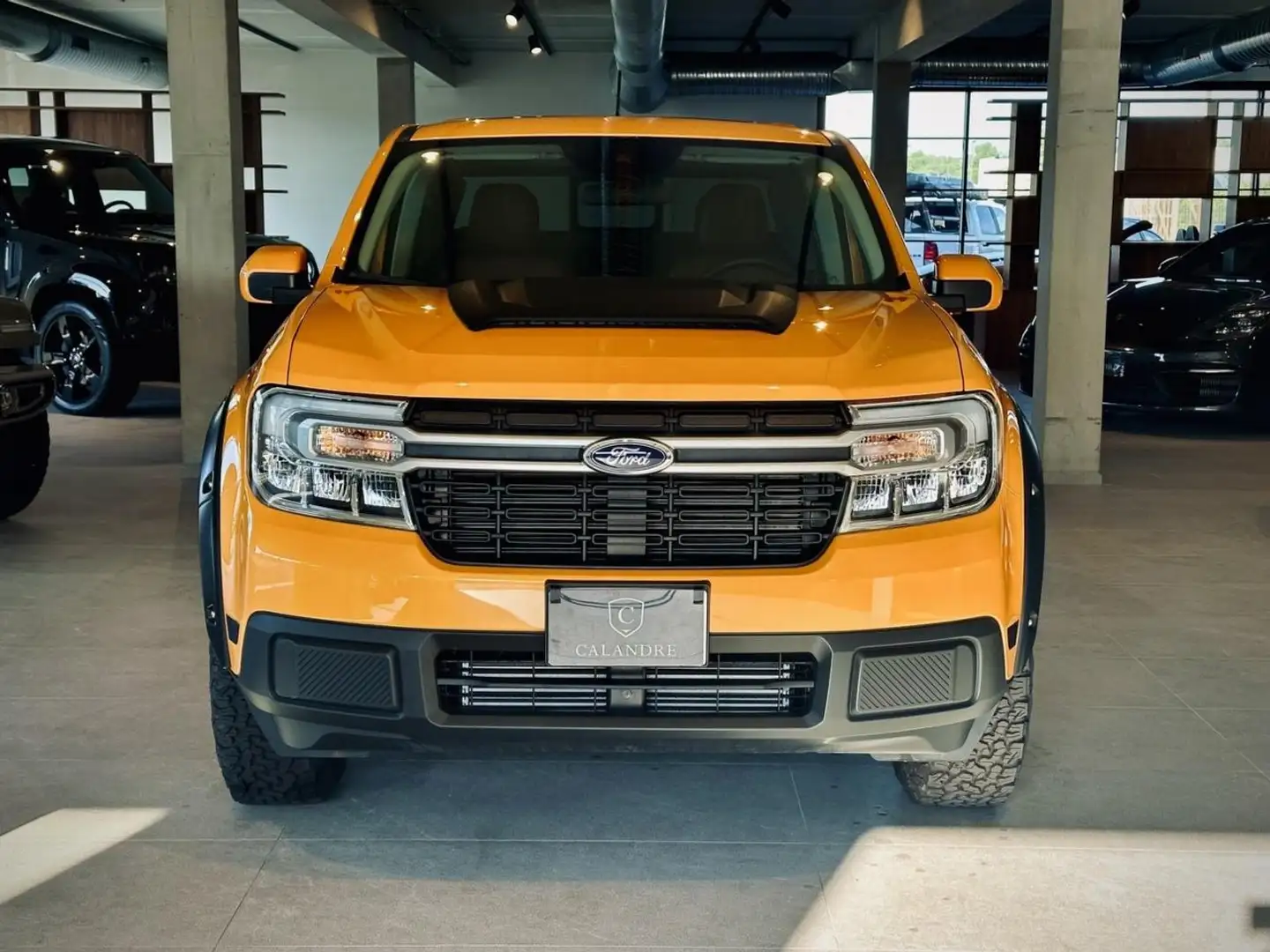Ford Maverick SUPERCREW LARIAT 2.0 ECOBOOST PACK RAPTOR Orange - 2