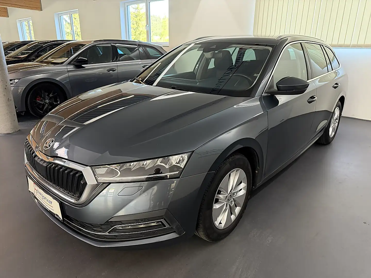 Skoda Octavia Combi 2,0 TDI *LED*NAVI*ACC*Sitzheizung*Getönte... Grau - 2