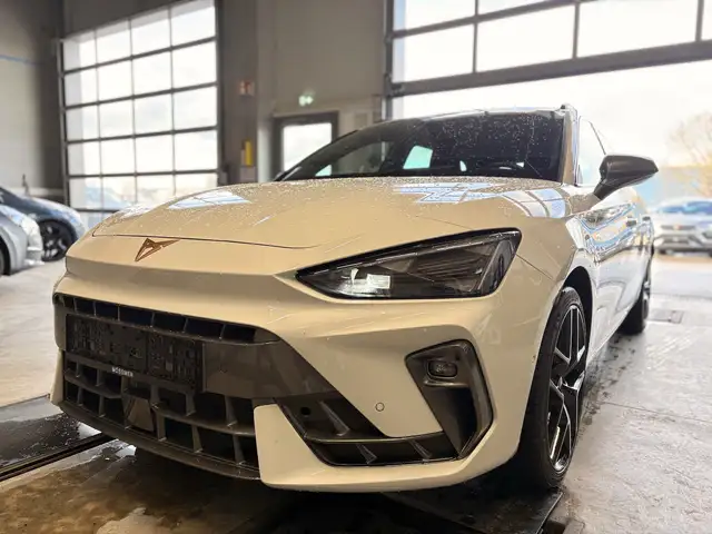 CUPRA Leon ST 1.5eTSI DSG AHK Assist XL Navi Edge